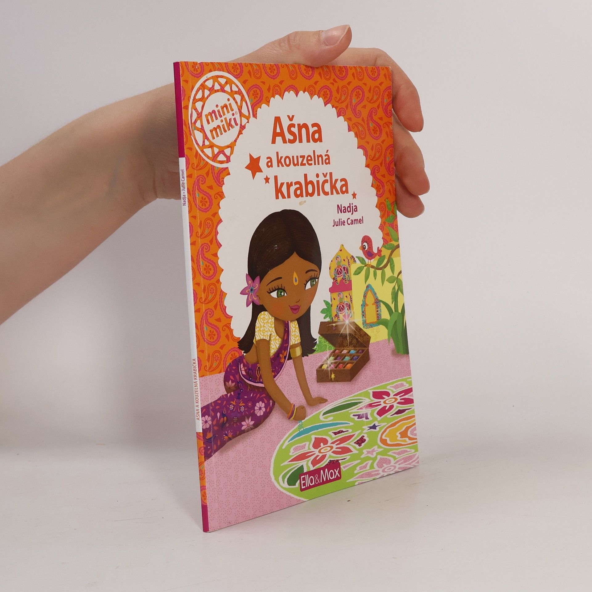 Ašna a kouzelná krabička