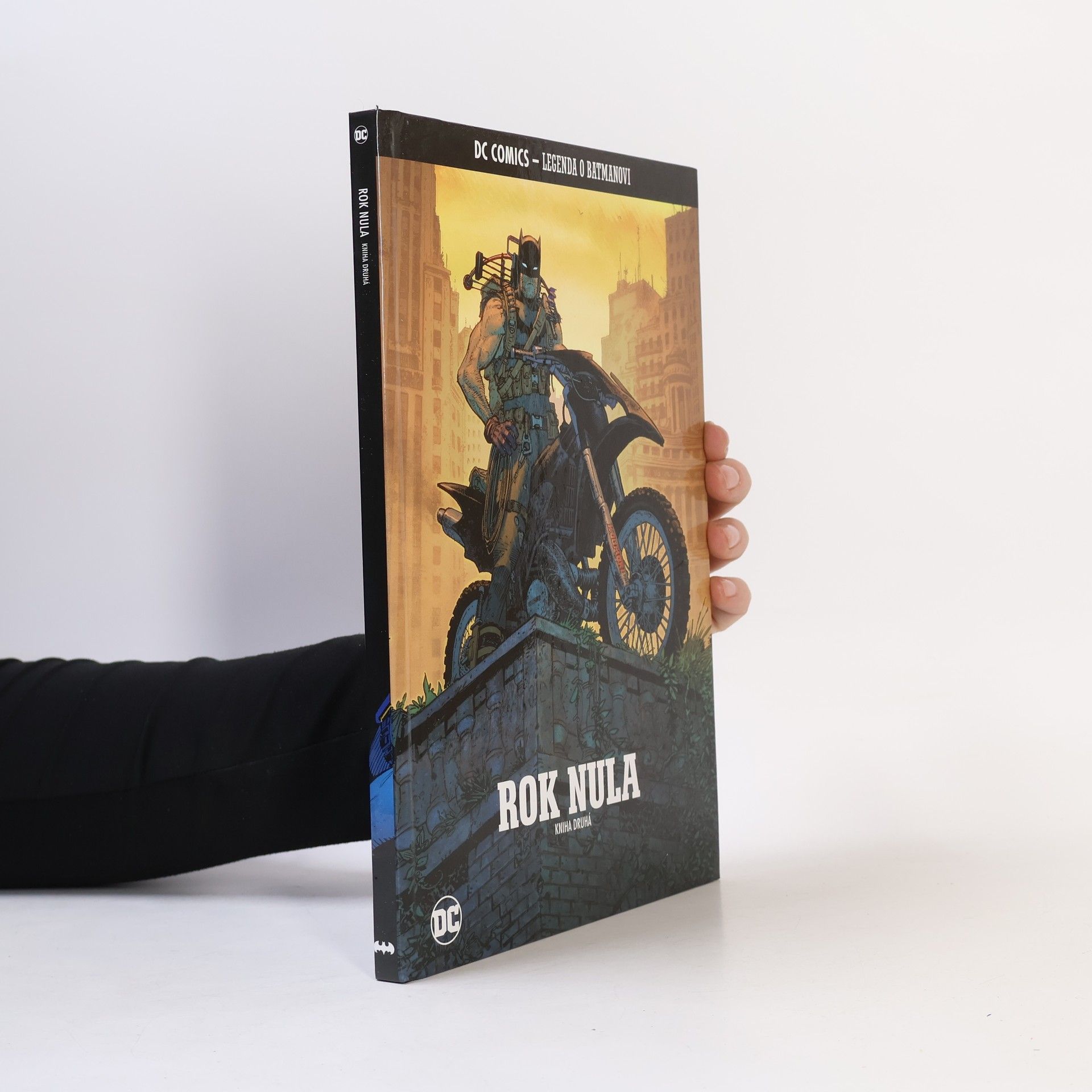 DC Comics  Rok nula - kniha druhá