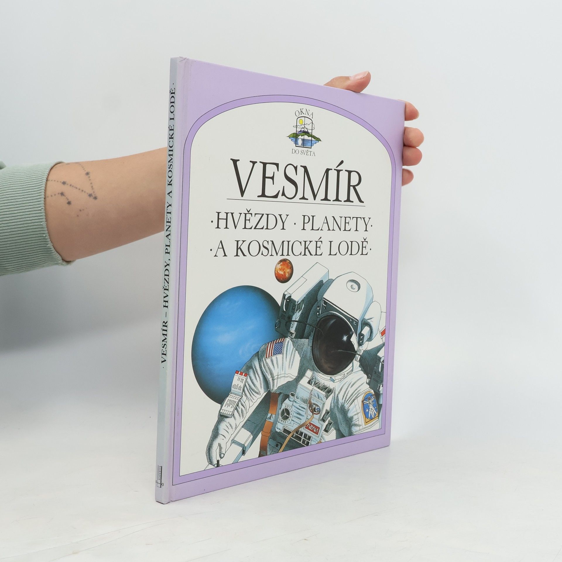 Sue Becklake Vesmír: hvězdy, planety a kosmické lodě