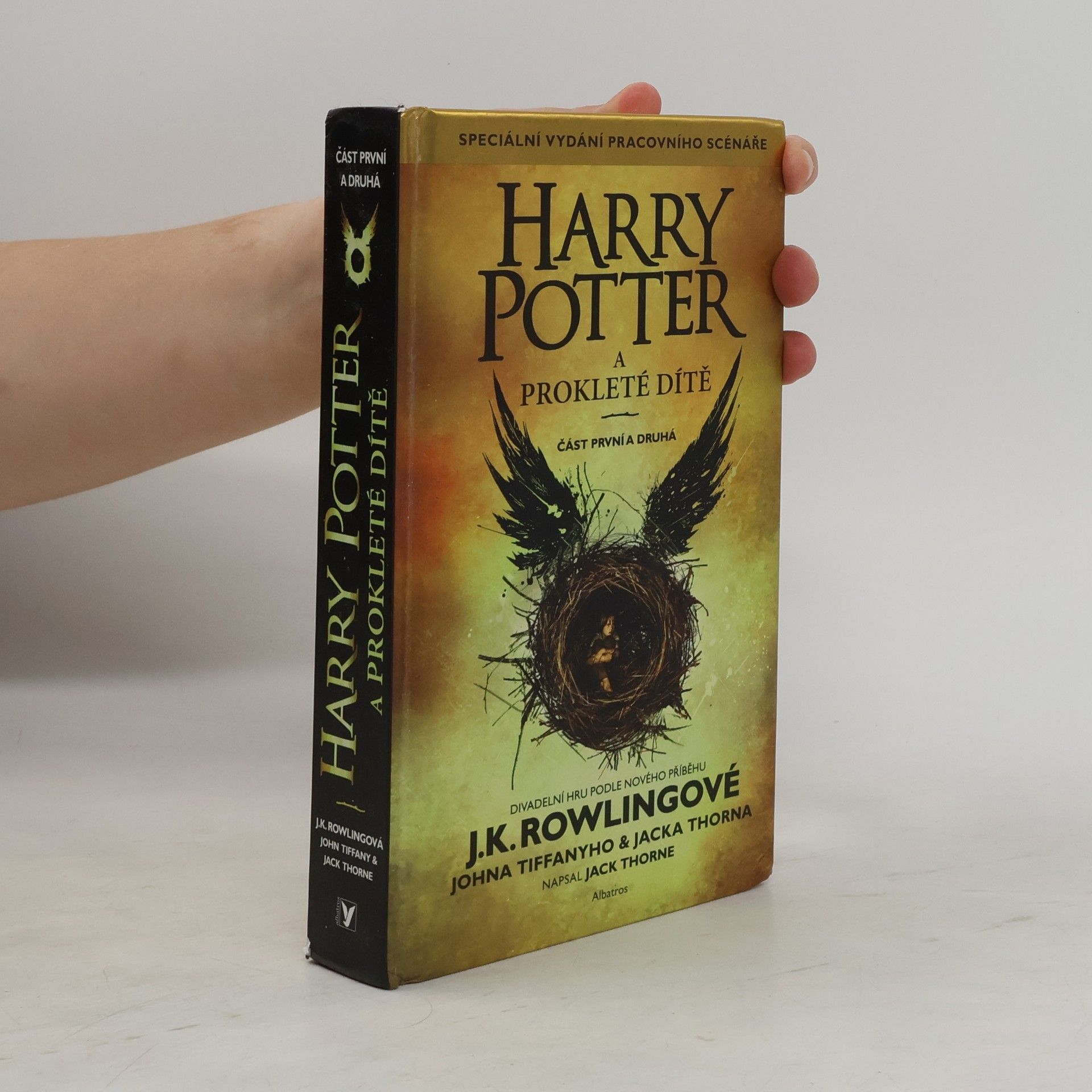 Jack Thorne Harry Potter a prokleté dítě
