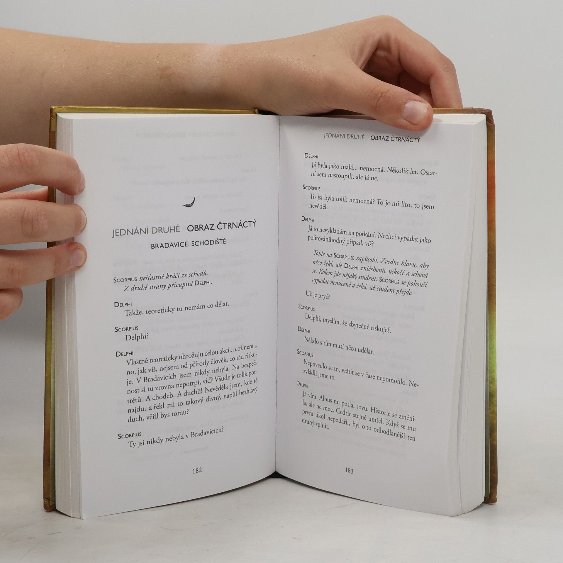 Jack Thorne Harry Potter a prokleté dítě