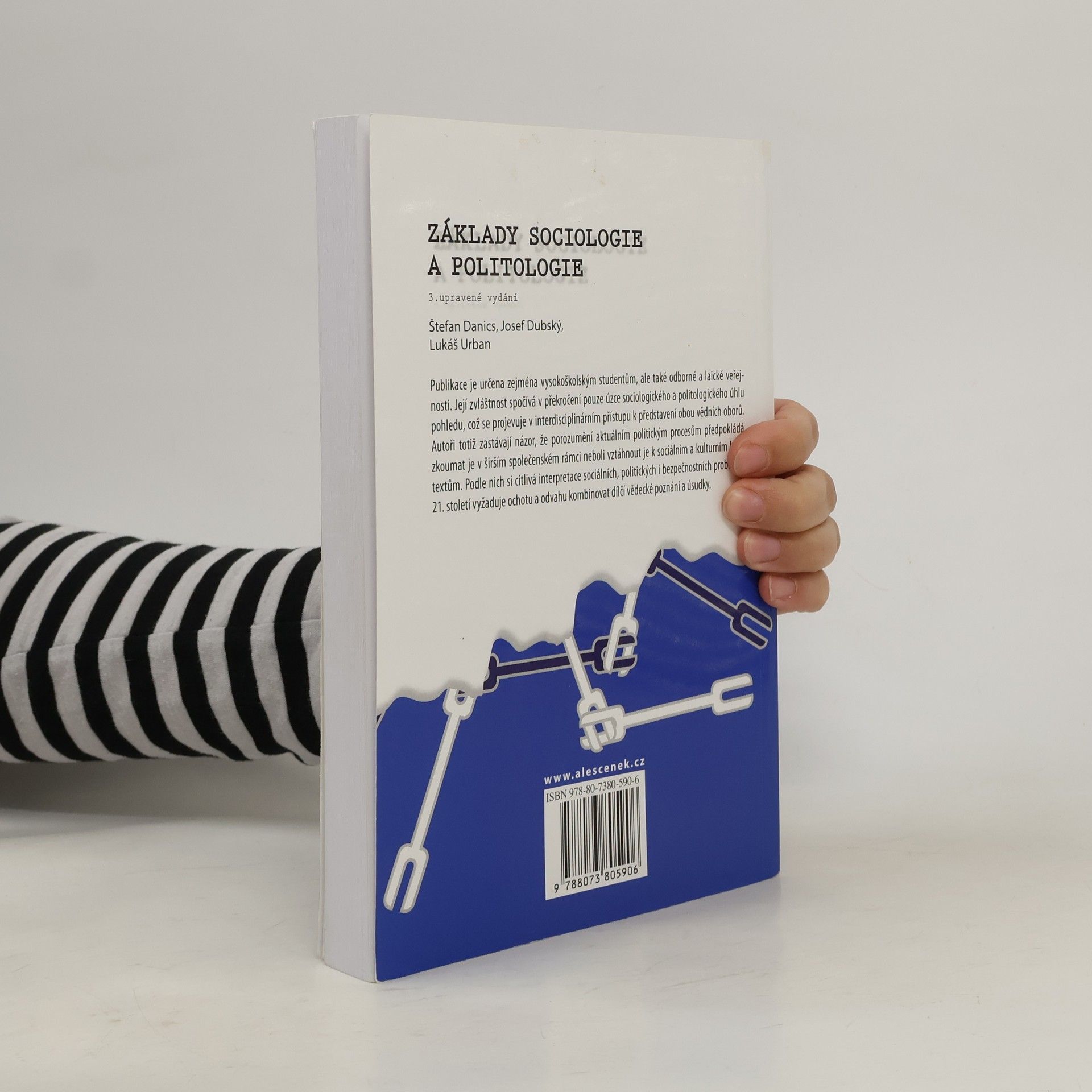 Štefan Danics Základy sociologie a politologie
