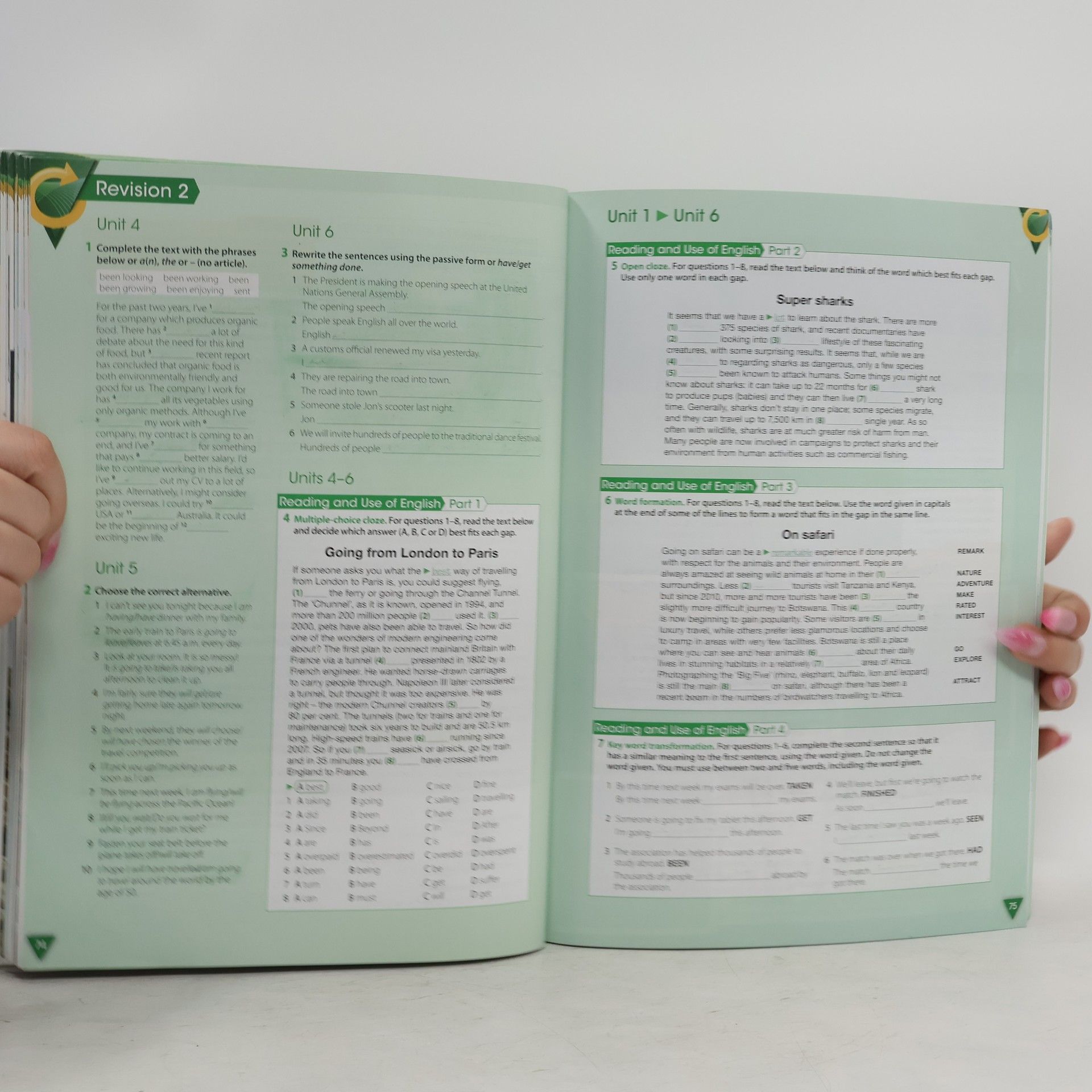 Kathy Gude Venture into First for Schools. Student's Book