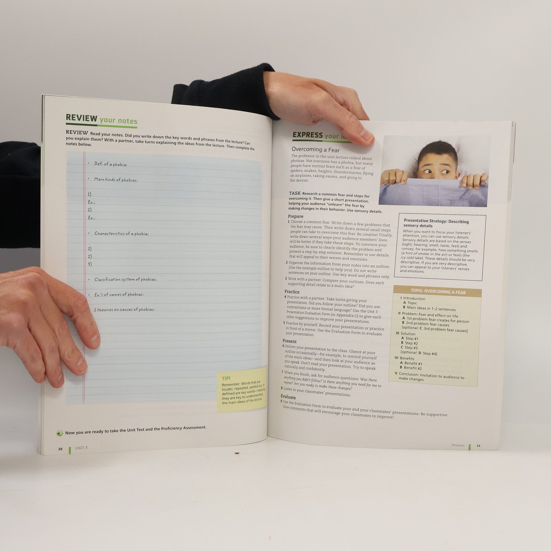 Ellen Kisslinger Contemporary Topics 2 with Essential Online Resources - Fourth Edition