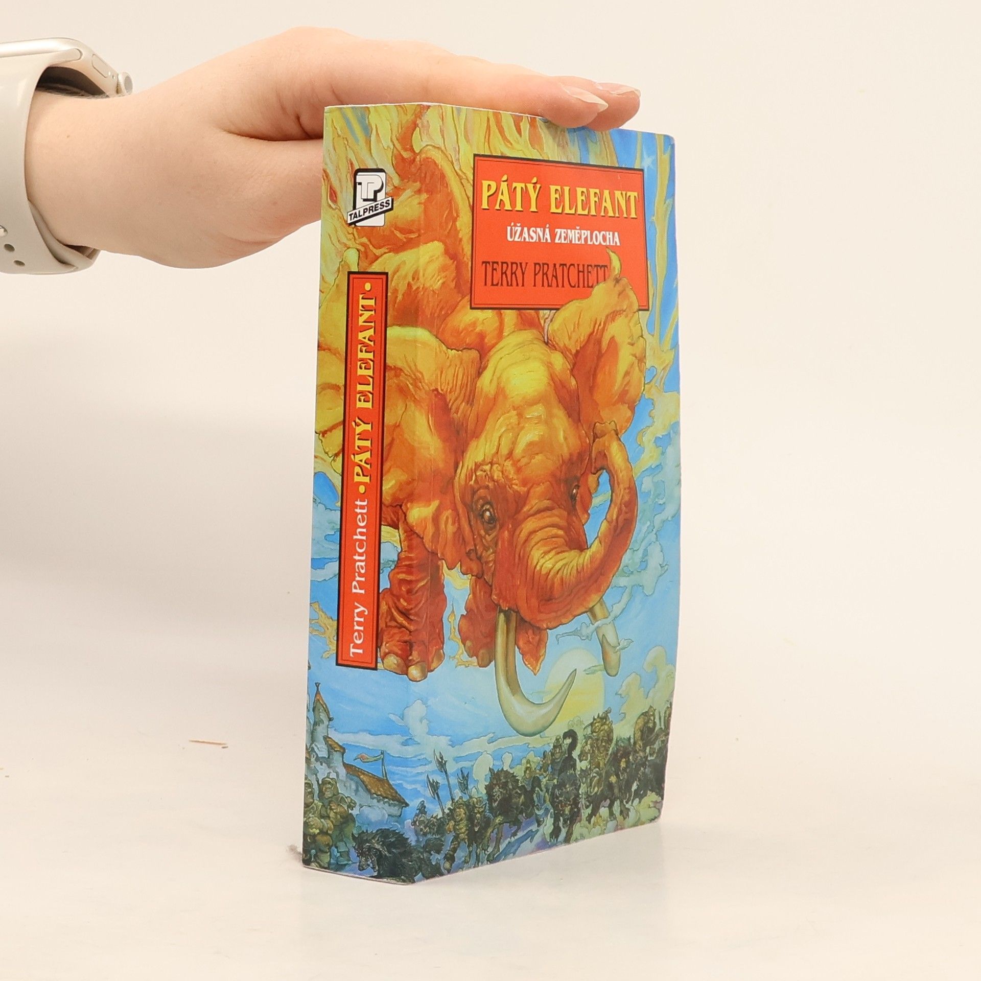 Terry Pratchett Pátý elefant