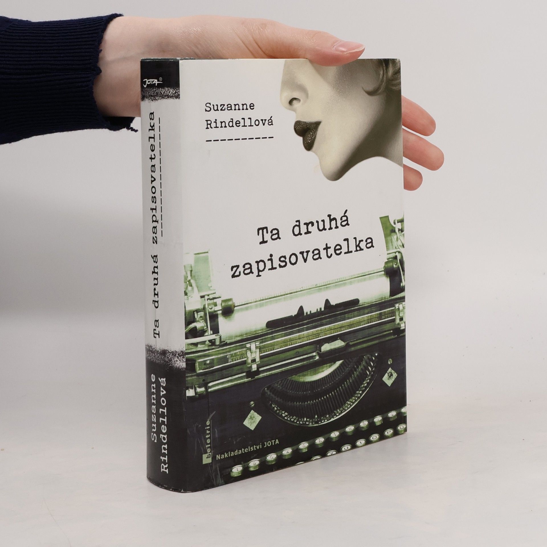 Suzanne Rindell Ta druhá zapisovatelka