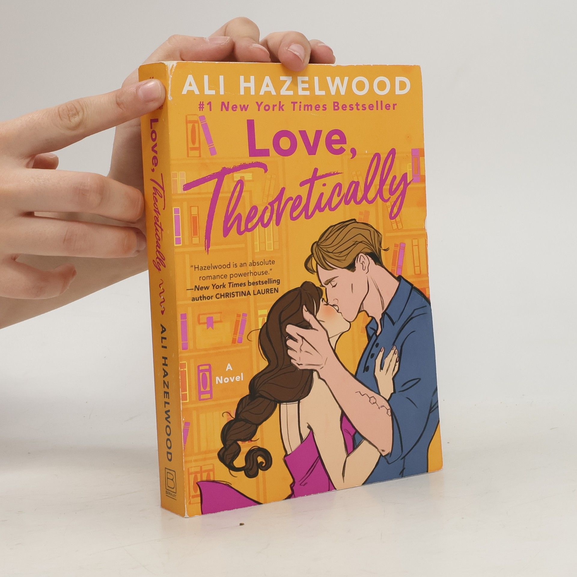 Ali Hazelwood Love, Theoretically