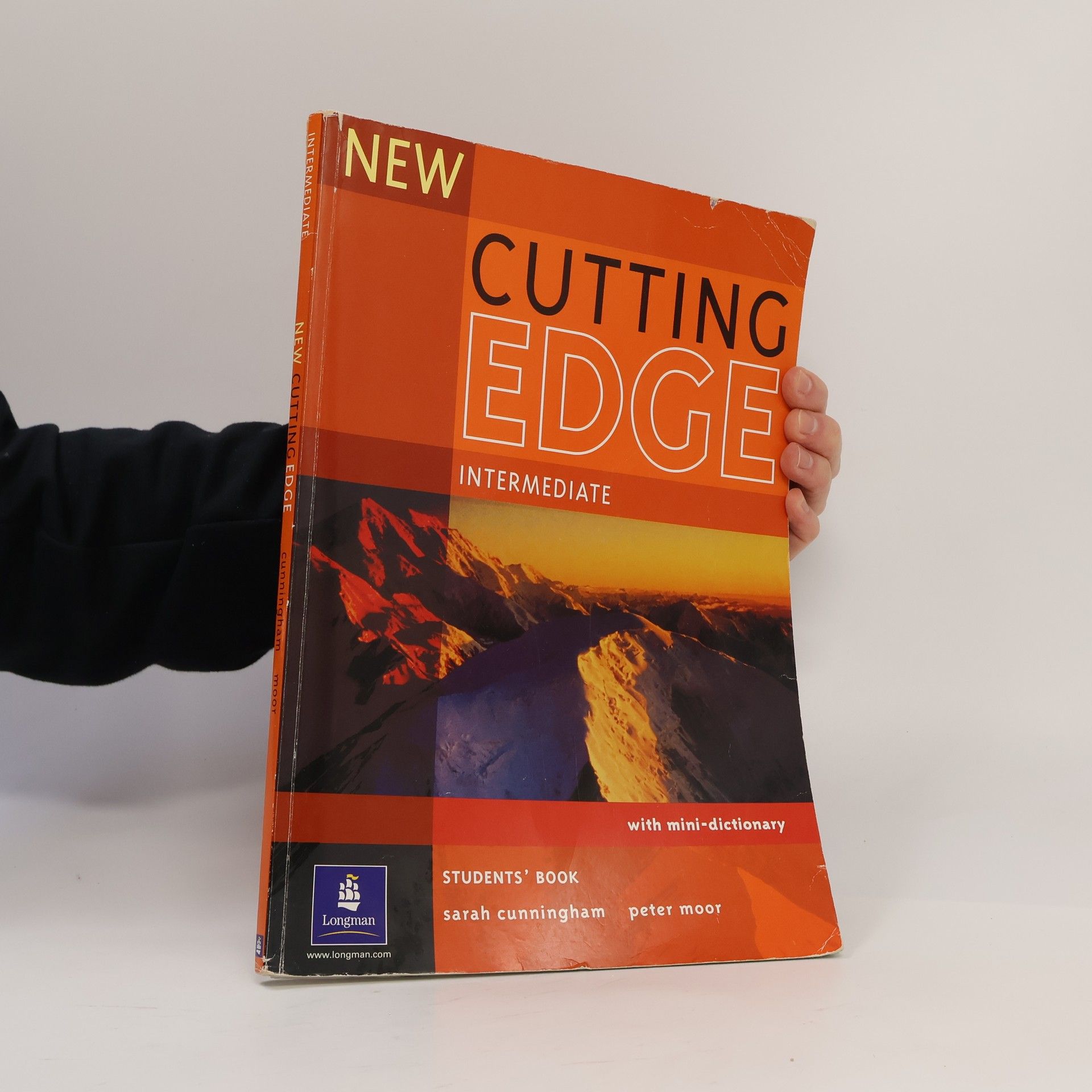 Peter Moor New Cutting Edge Intermediate. Student's Book