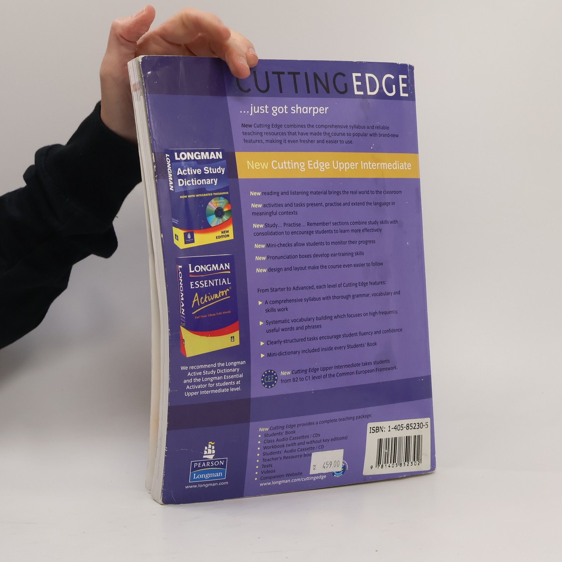 Sarah Cunningham New cutting edge : upper intermediate. Students' book