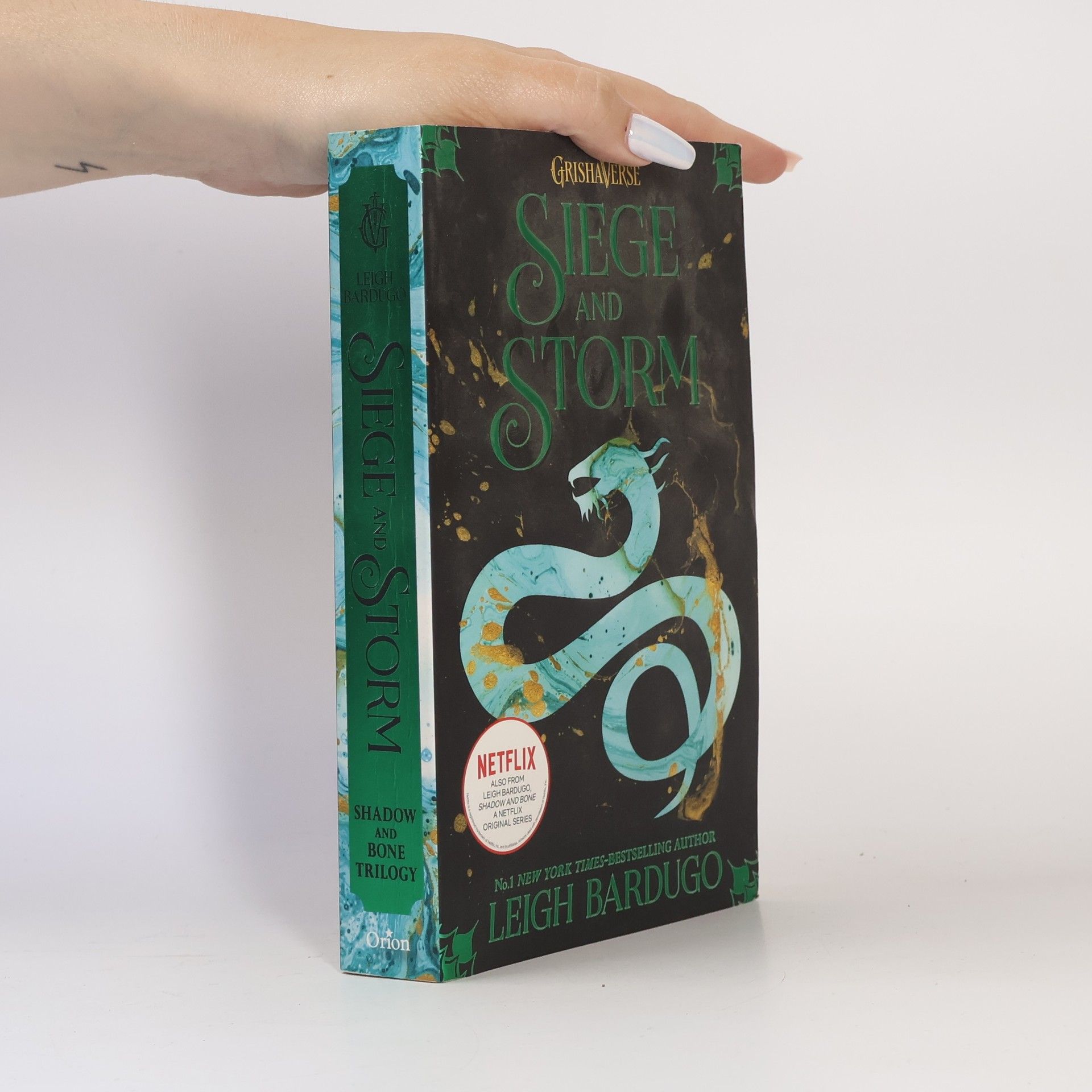 Leigh Bardugo Siege and Storm