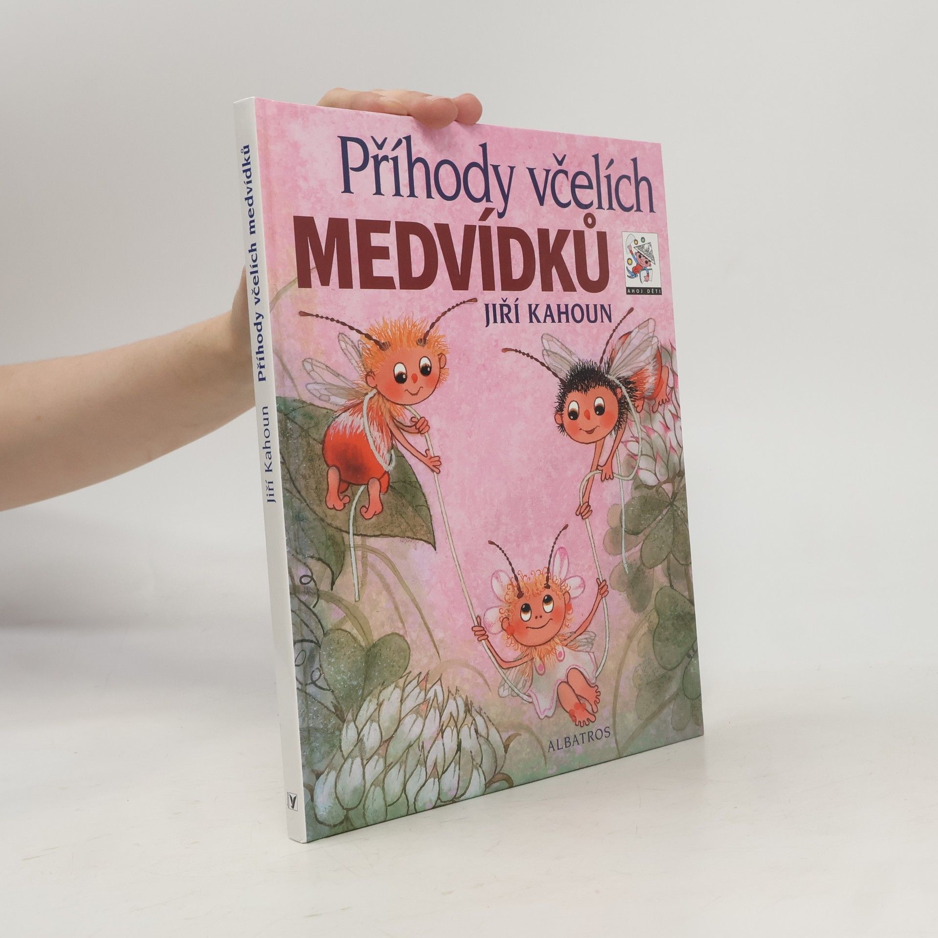 Příhody včelích medvídků