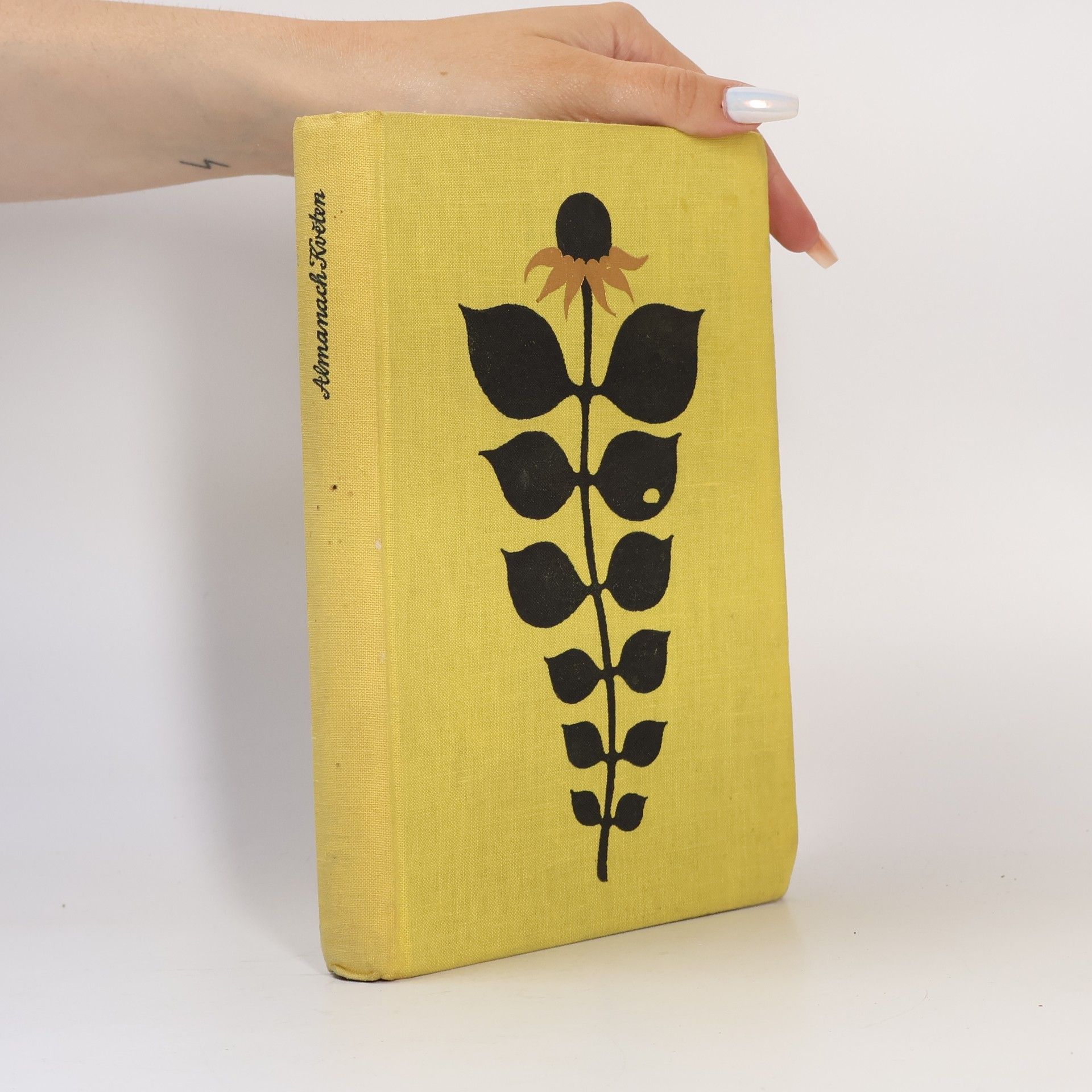 Kolektiv autorů Almanach Květen