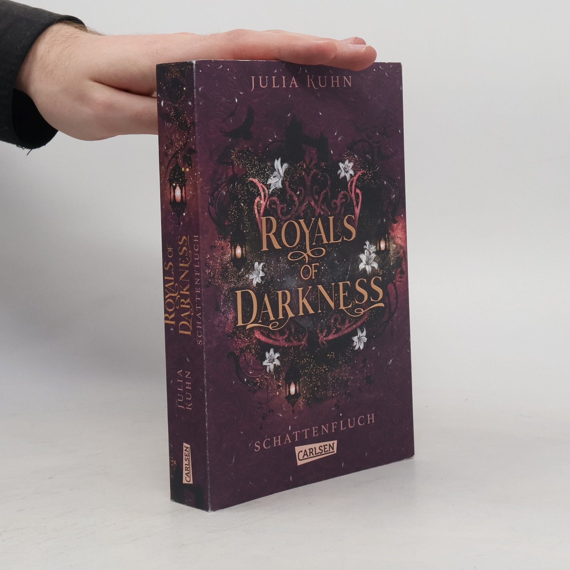 Julia Kuhn Royal Shadows - 3: Royals of Darkness