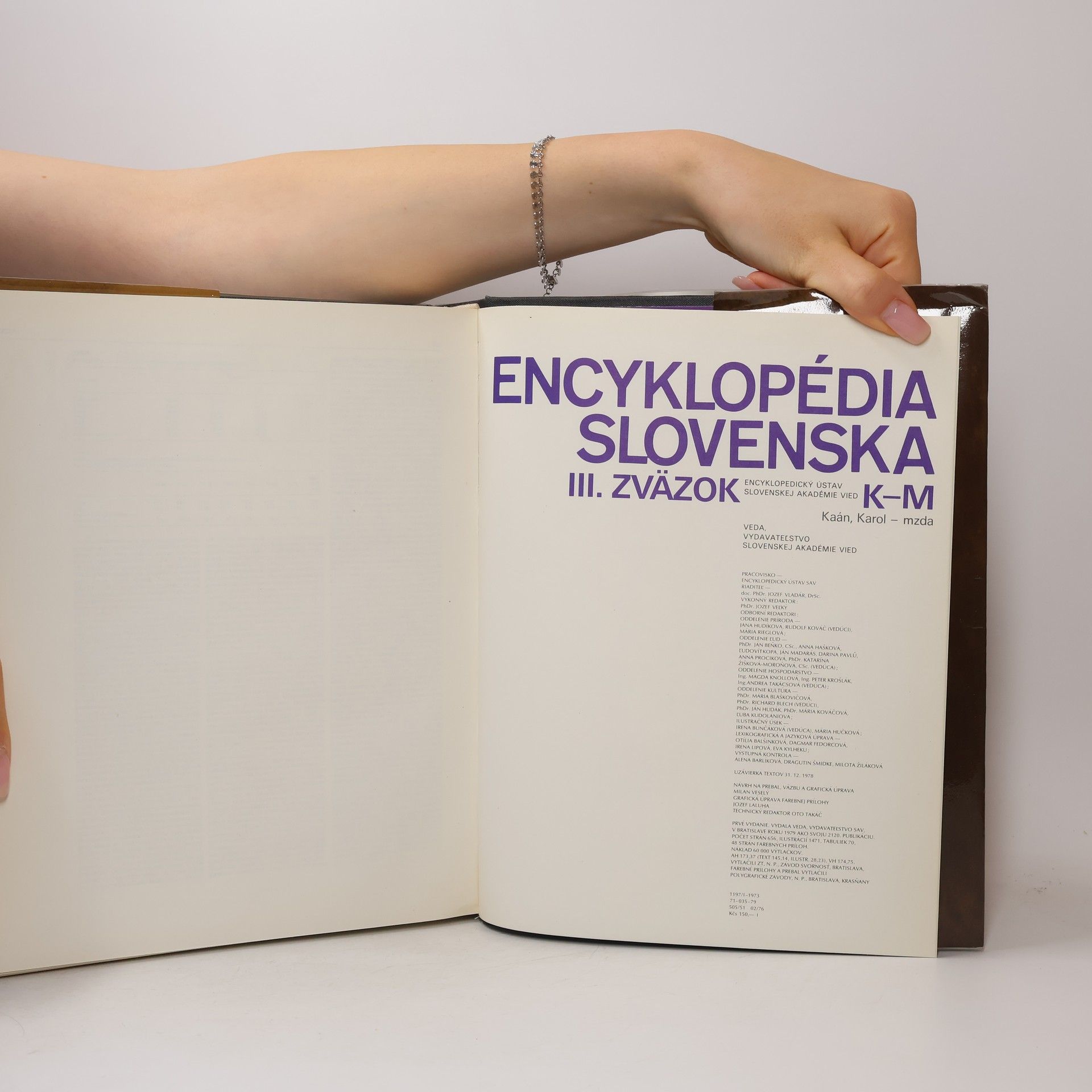 Autorenkollektiv Encyklopédia Slovenska III. K-M