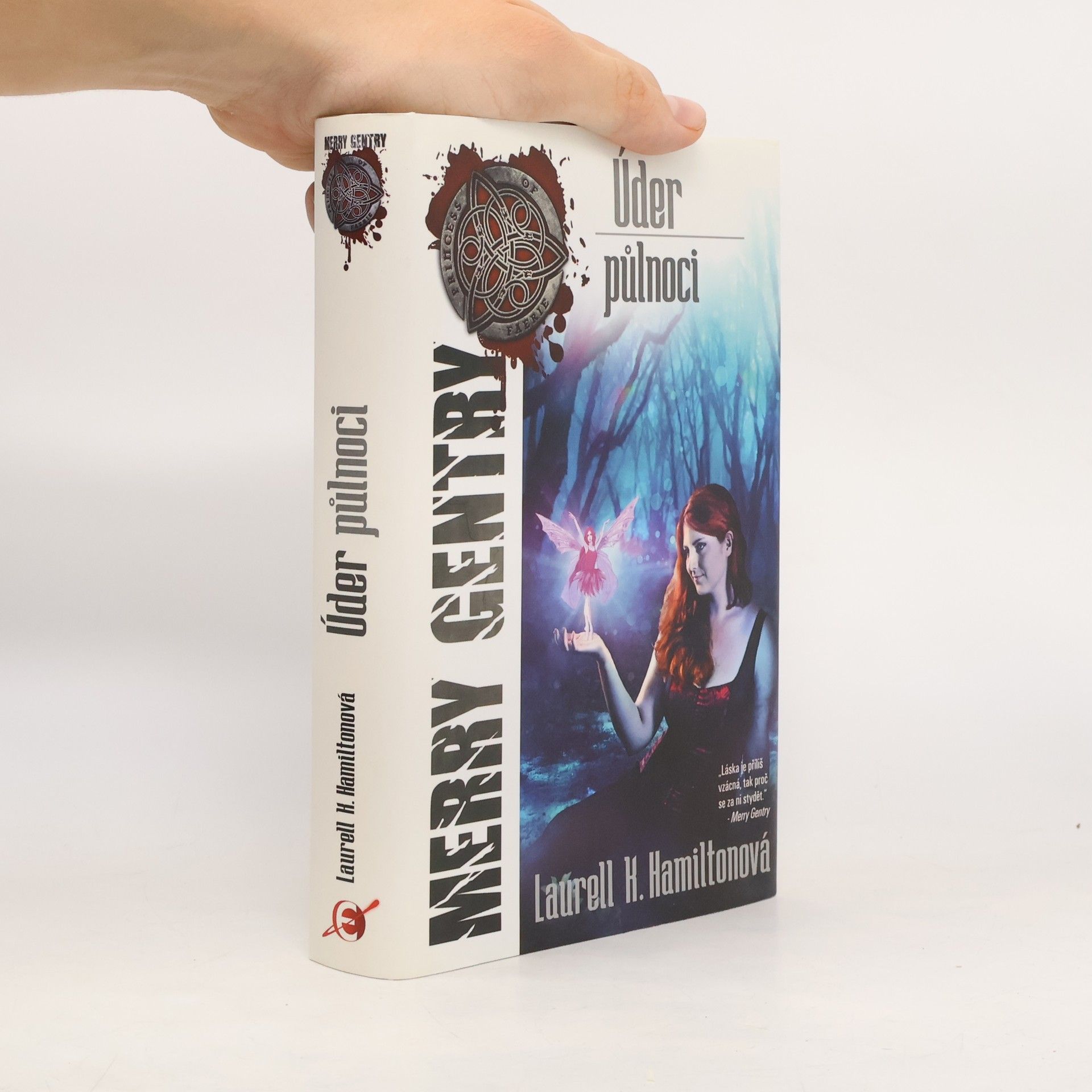 Laurell Kaye Hamilton Úder půlnoci. Merry Gentry. 4. díl
