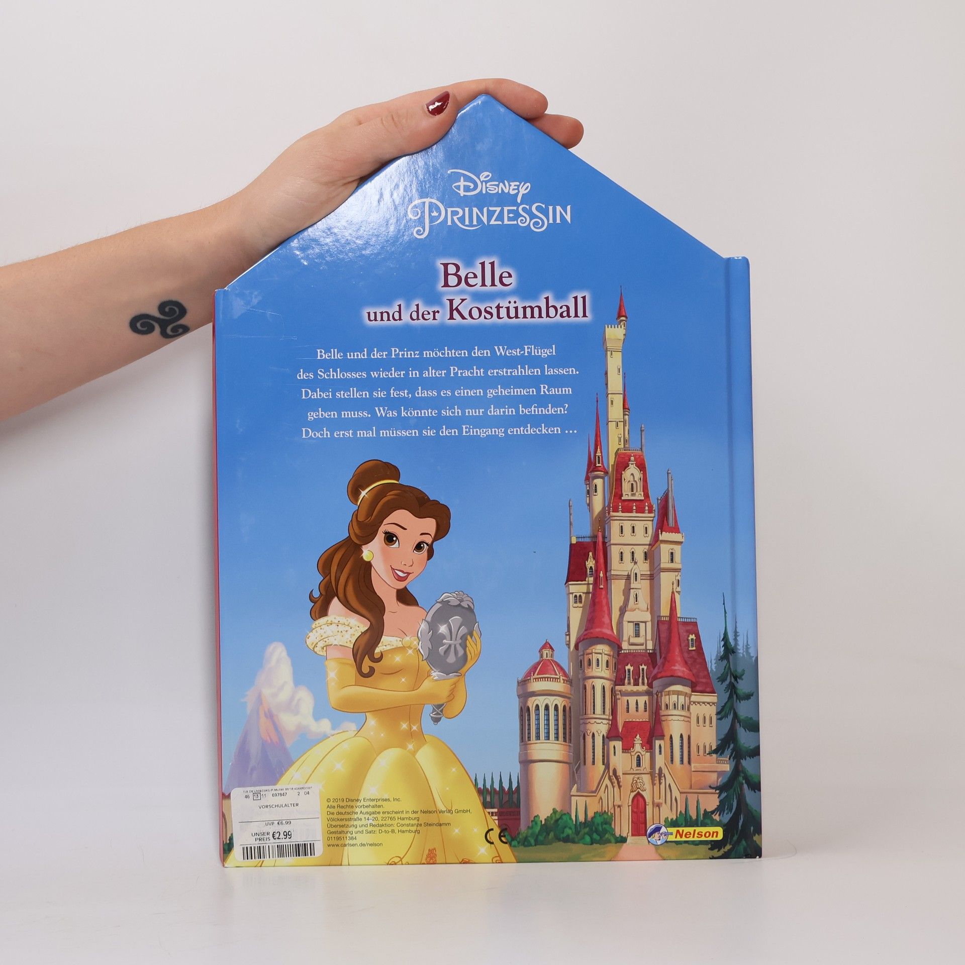 Constanze Steindamm Disney Prinzessin. Belle und der Kostümball