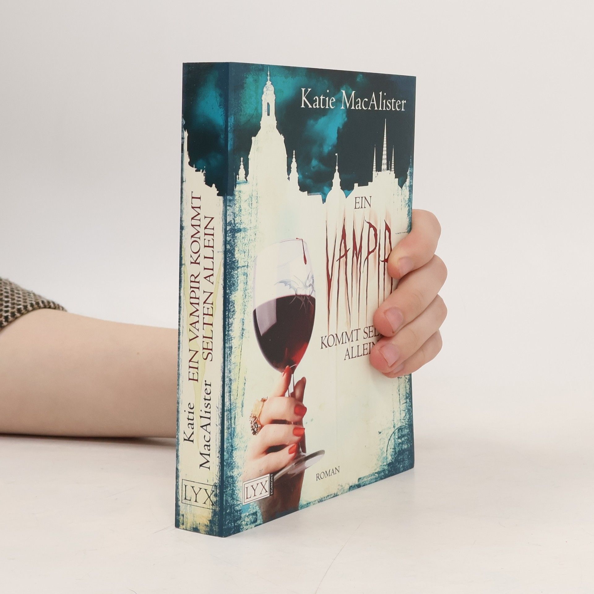 Katie MacAlister Ein Vampir kommt selten allein