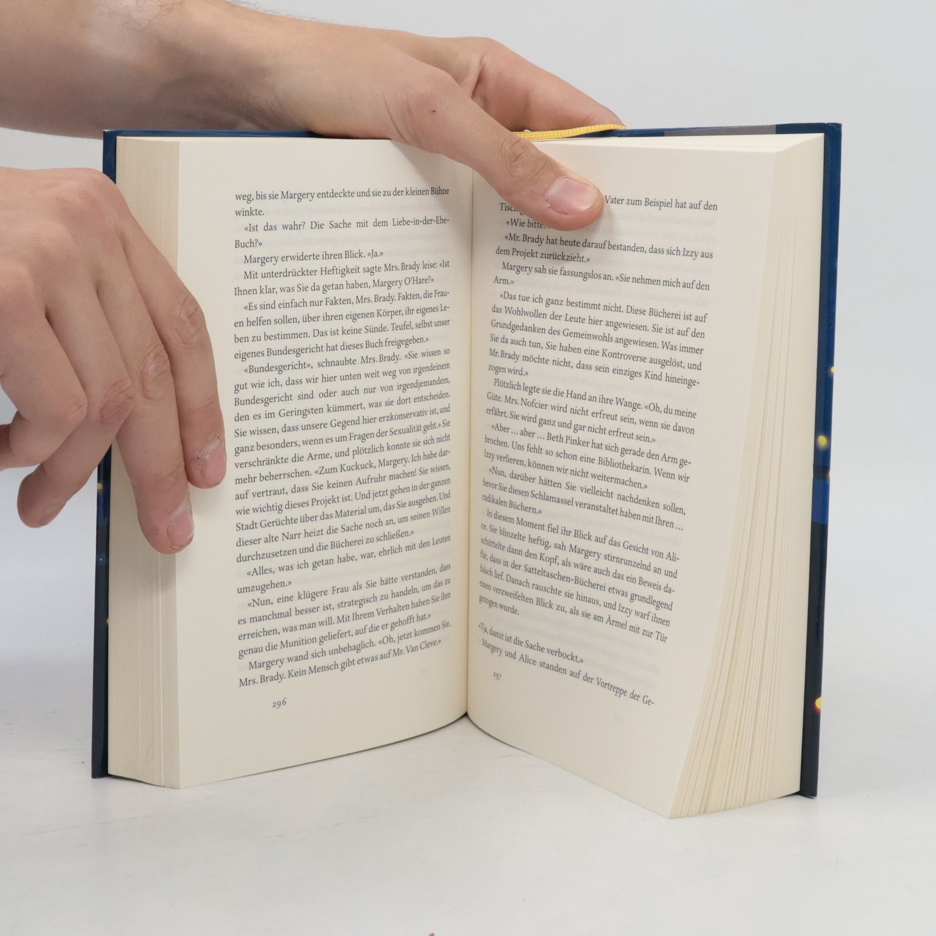 Jojo Moyes Wie ein Leuchten in tiefer Nacht