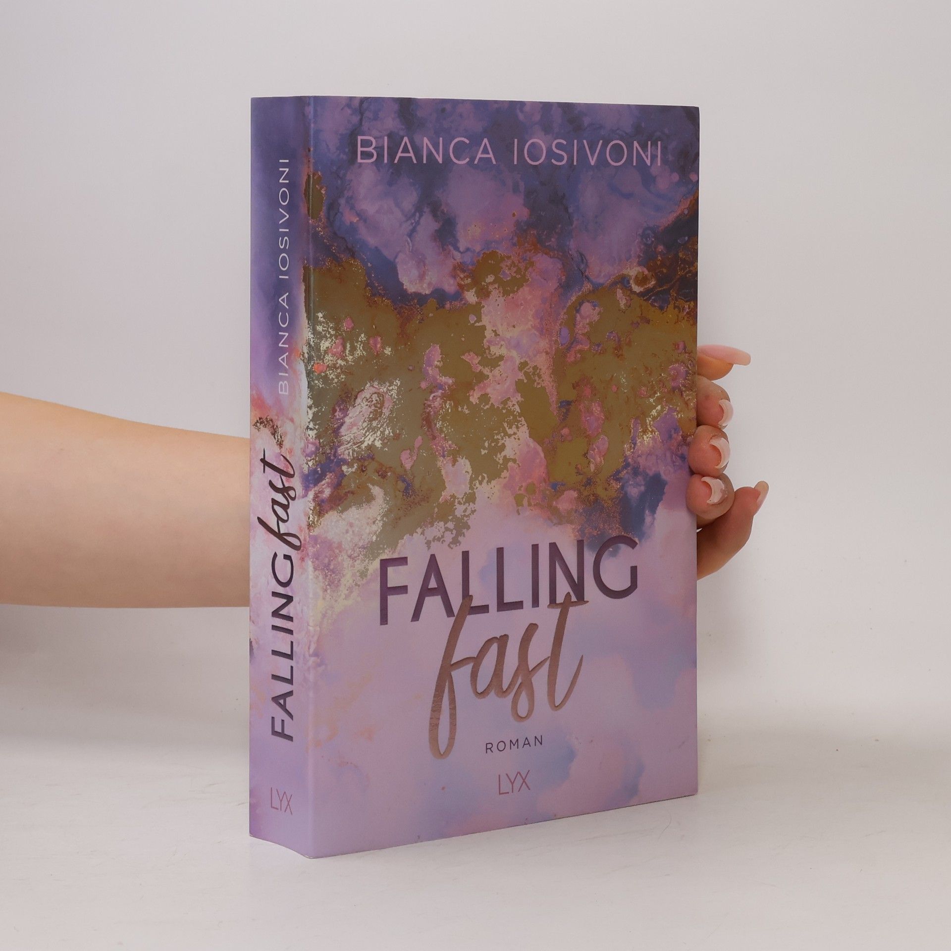 Bianca Iosivoni Falling fast
