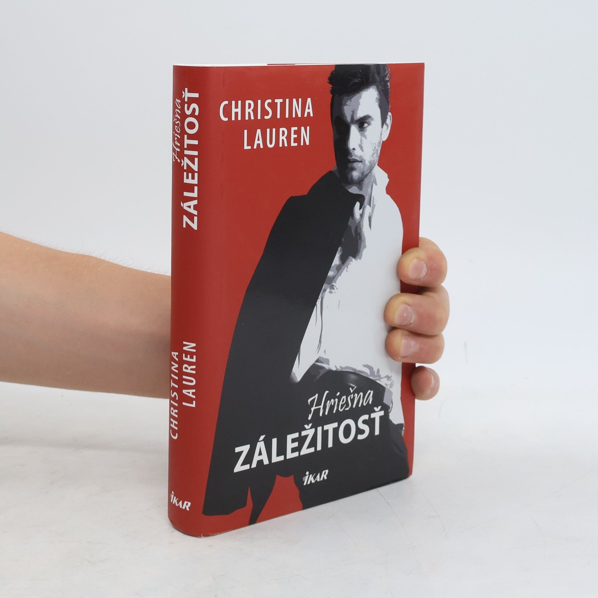 Christina Lauren Hriešna záležitosť