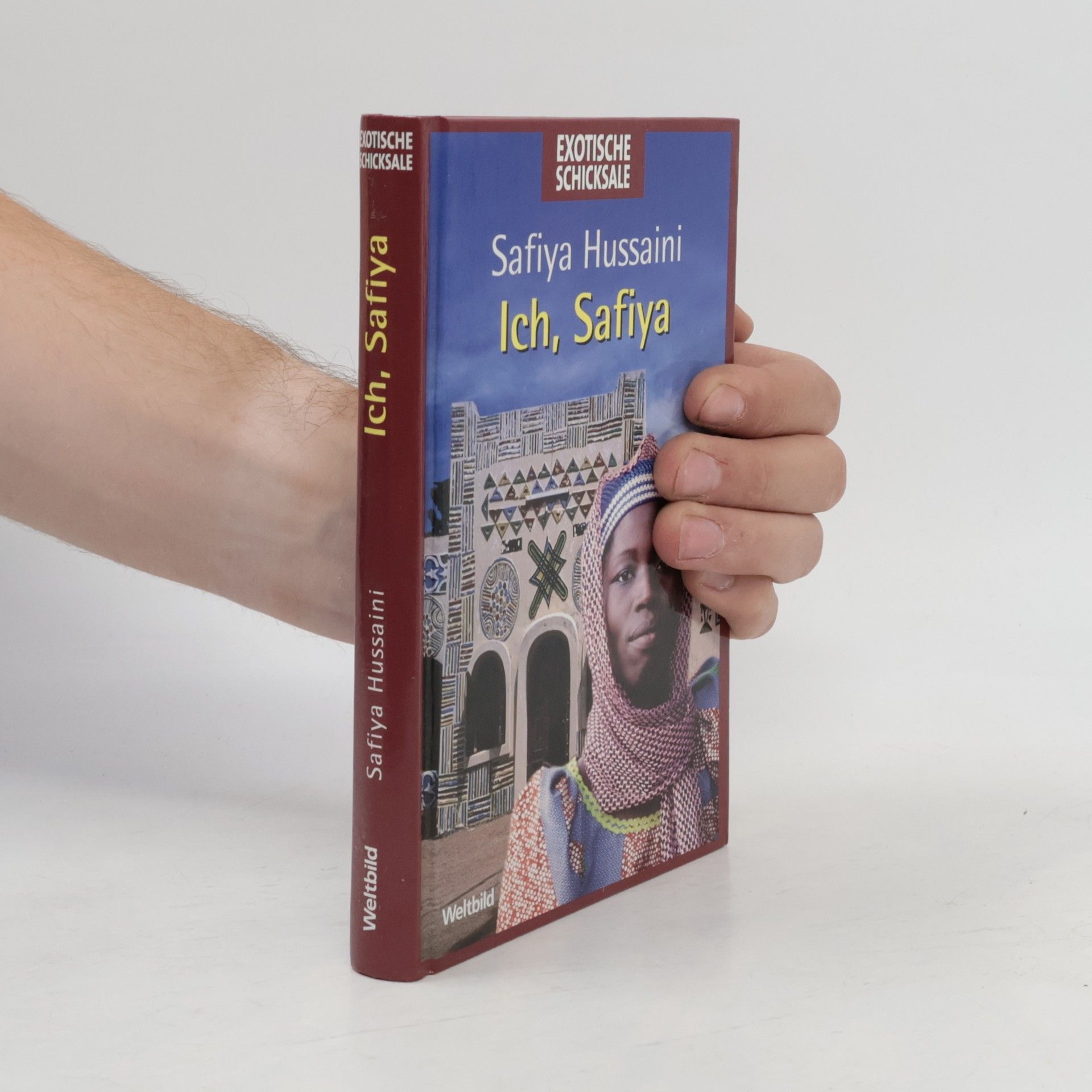 Safiya Hussaini Ich, Safiya