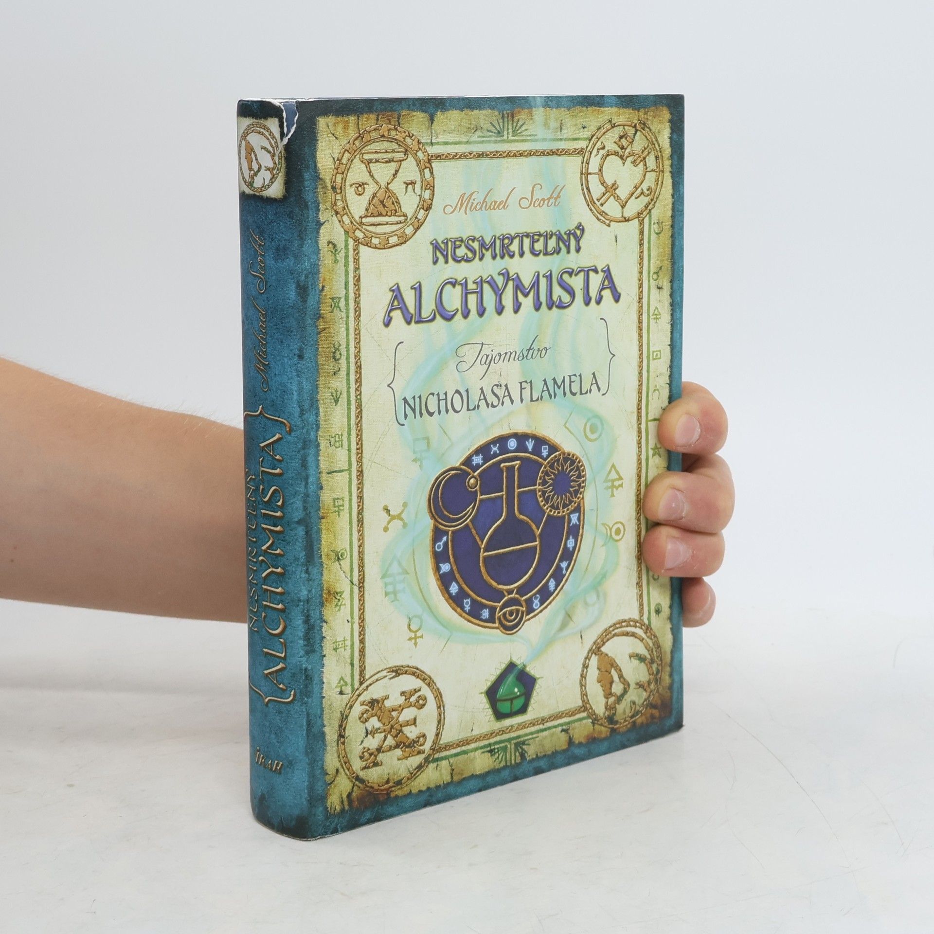 Michael Scott Nesmrteľný alchymista - tajomstvo Nicholasa Flamela