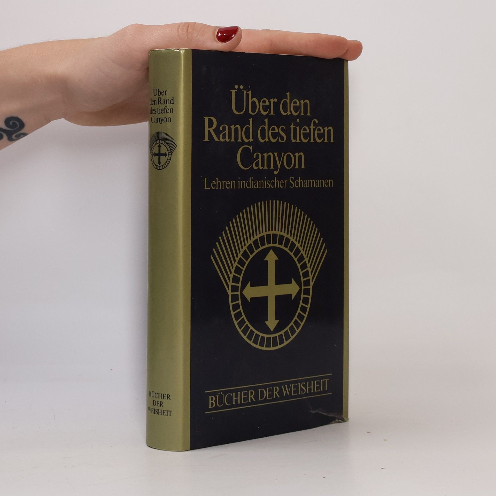 Über den Rand des tiefen Canyon