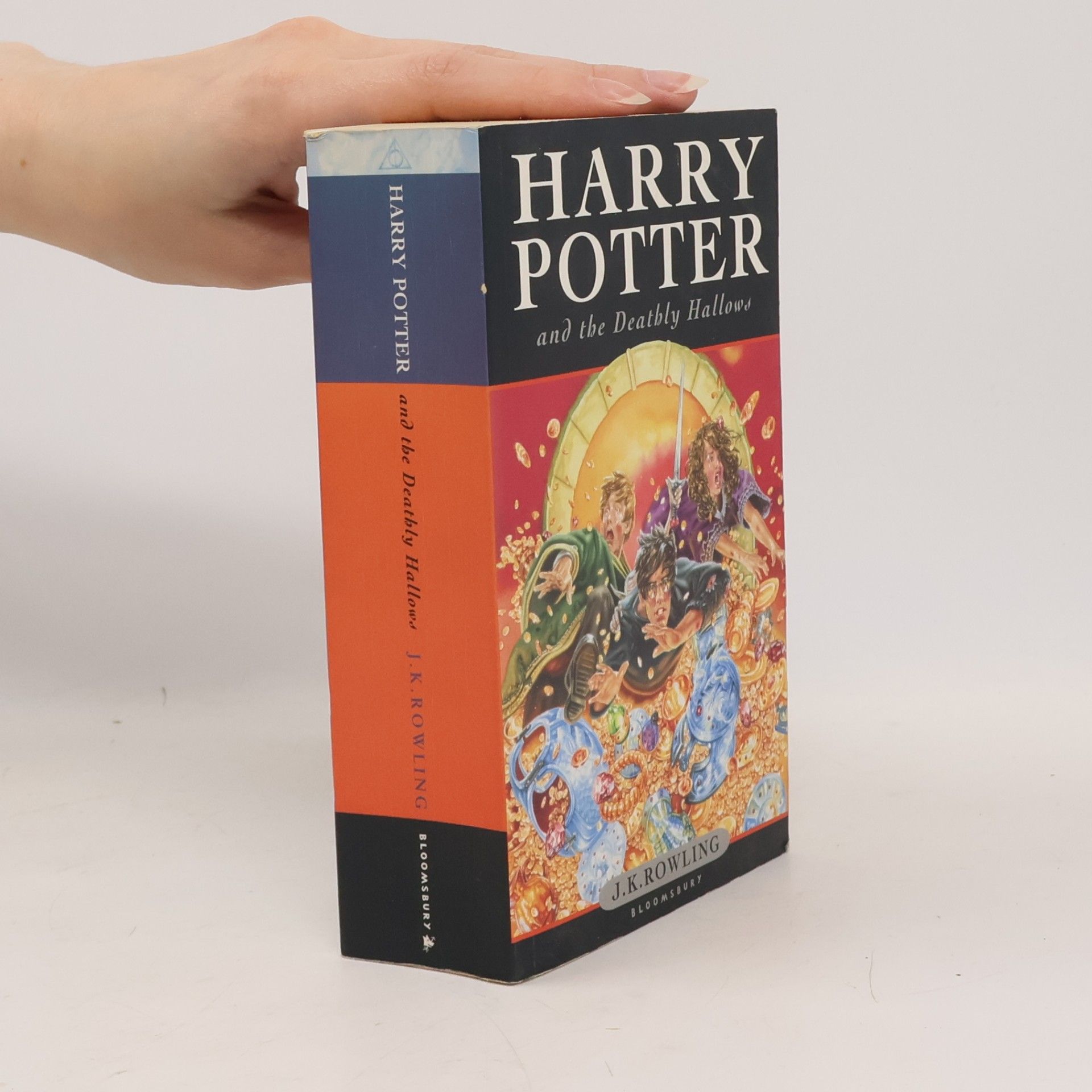 Joanne K. Rowling Harry Potter and the deathly hallows