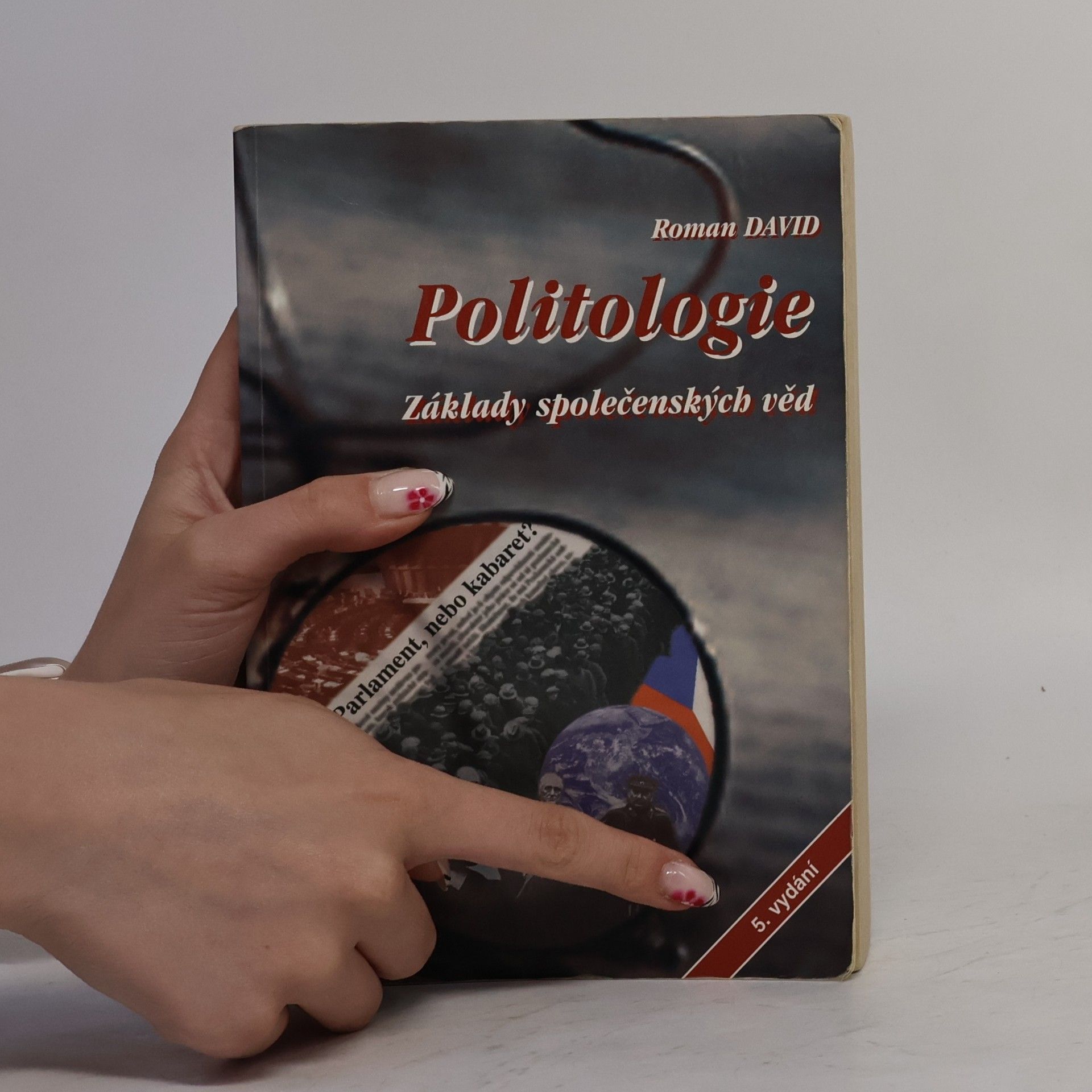 Roman David Politologie. Základy společenských věd