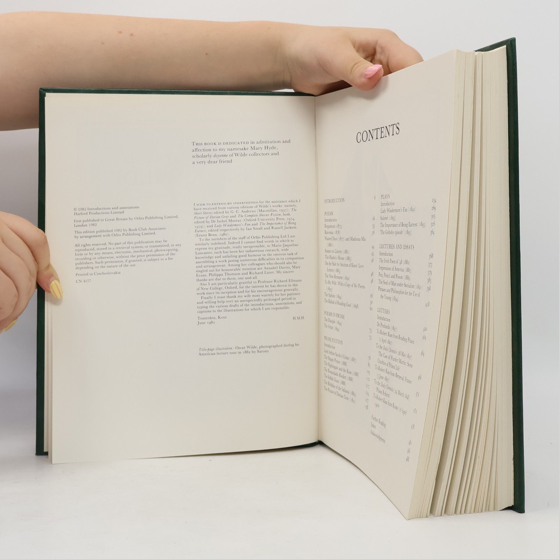Harford Montgomery Hyde The Annotated Oscar Wilde