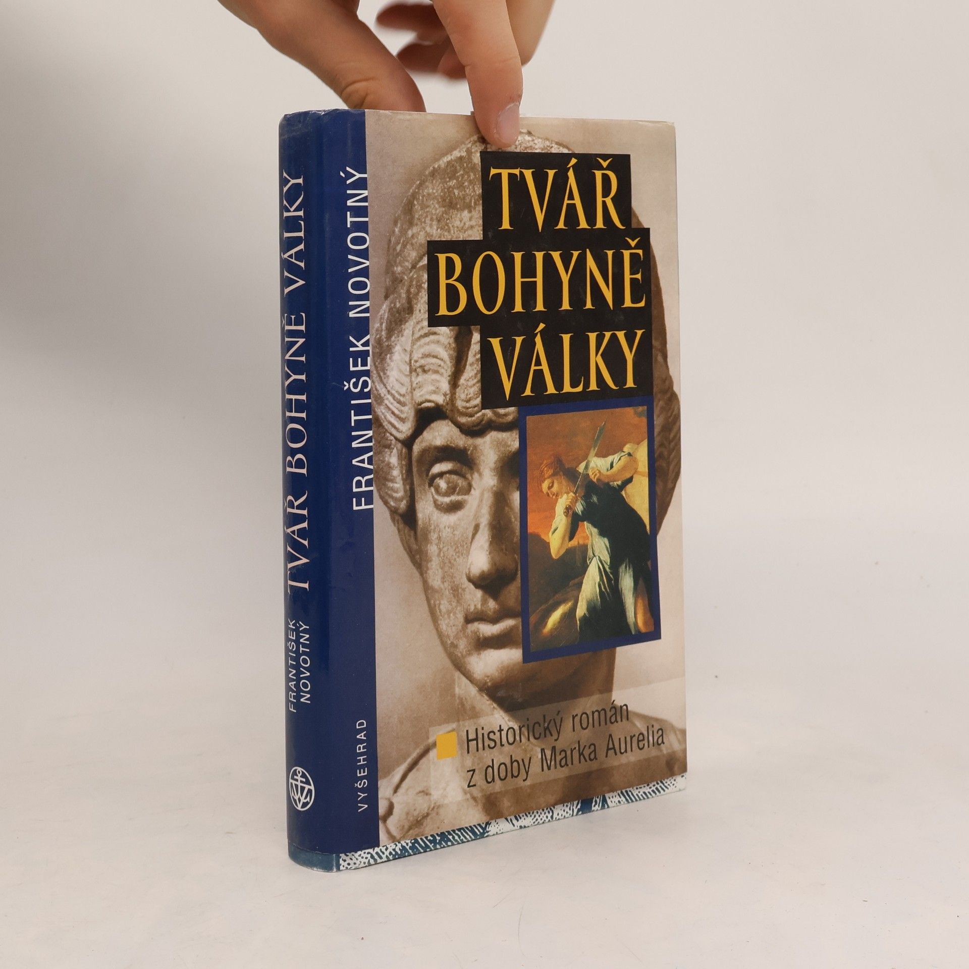 Mudr. František Novotný Tvář bohyně války