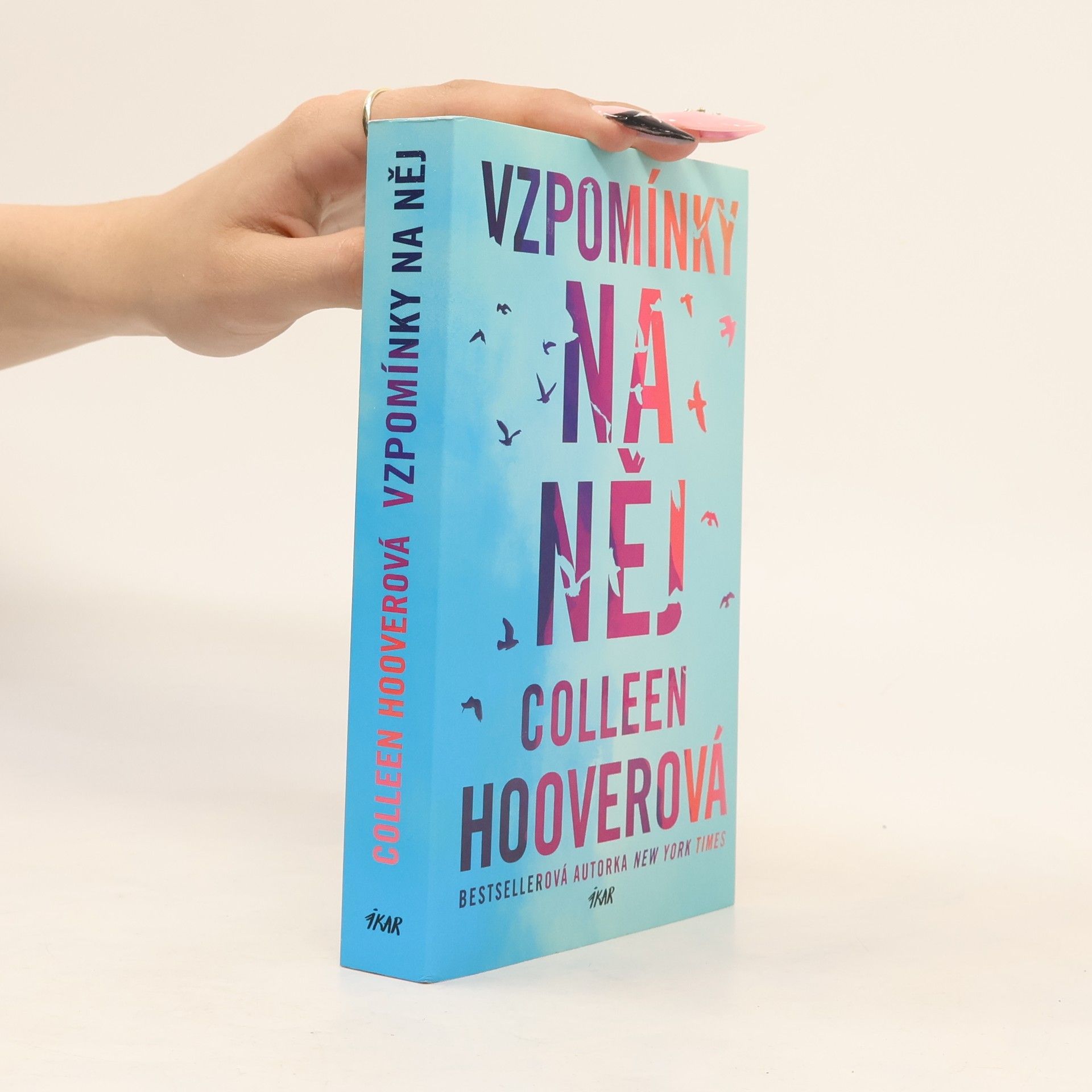 Colleen Hoover Vzpomínky na něj