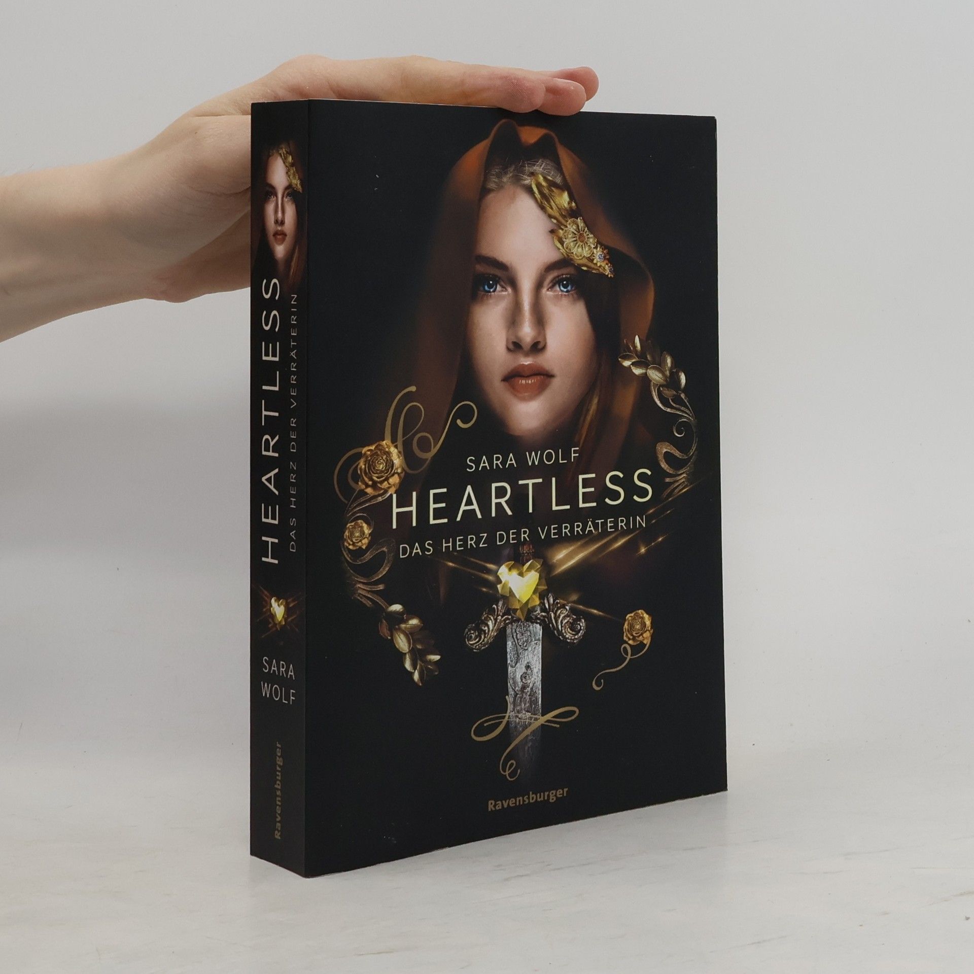 Sara Wolf Heartless, Band 2: Das Herz der Verräterin