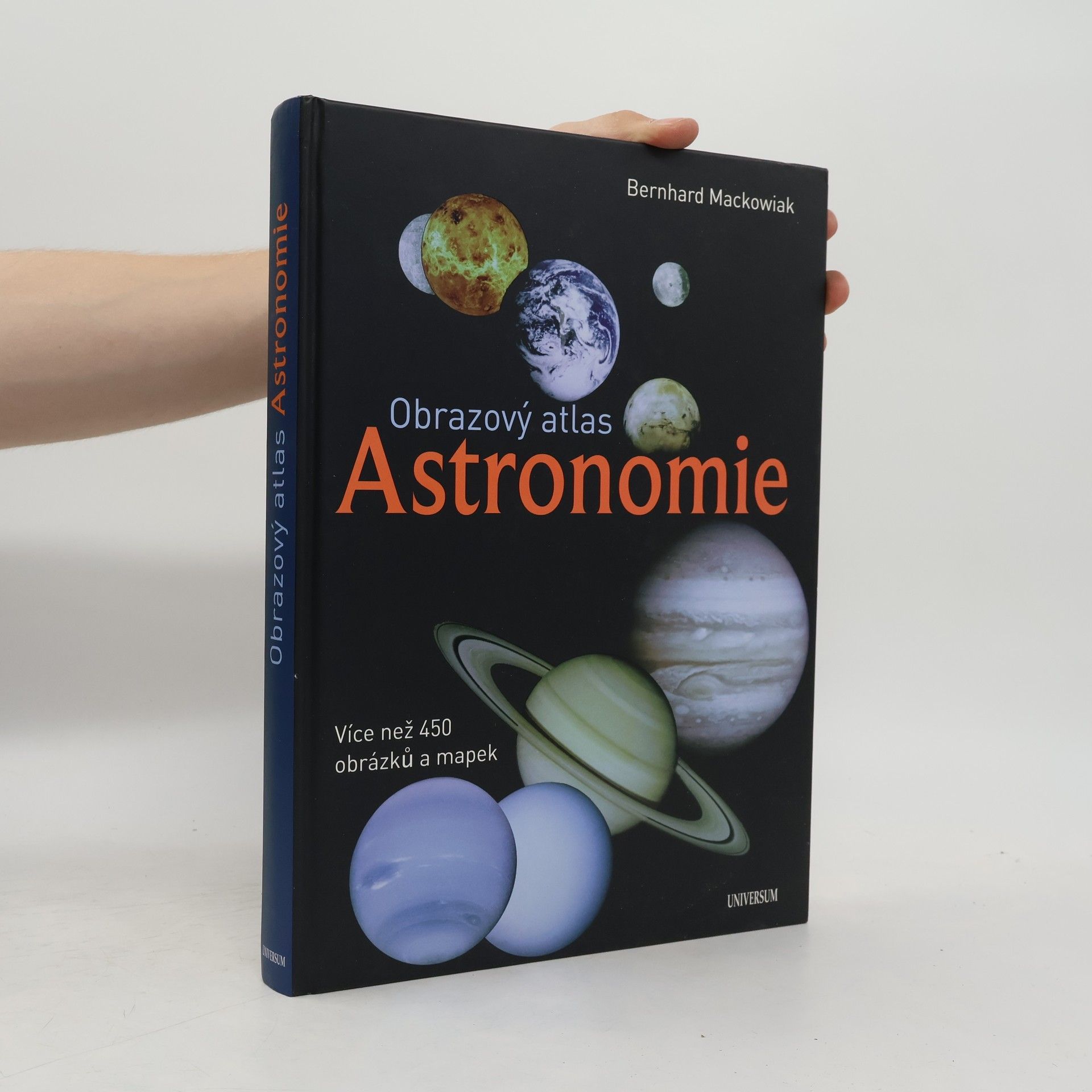 Bernhard Mackowiak Obrazový atlas astronomie