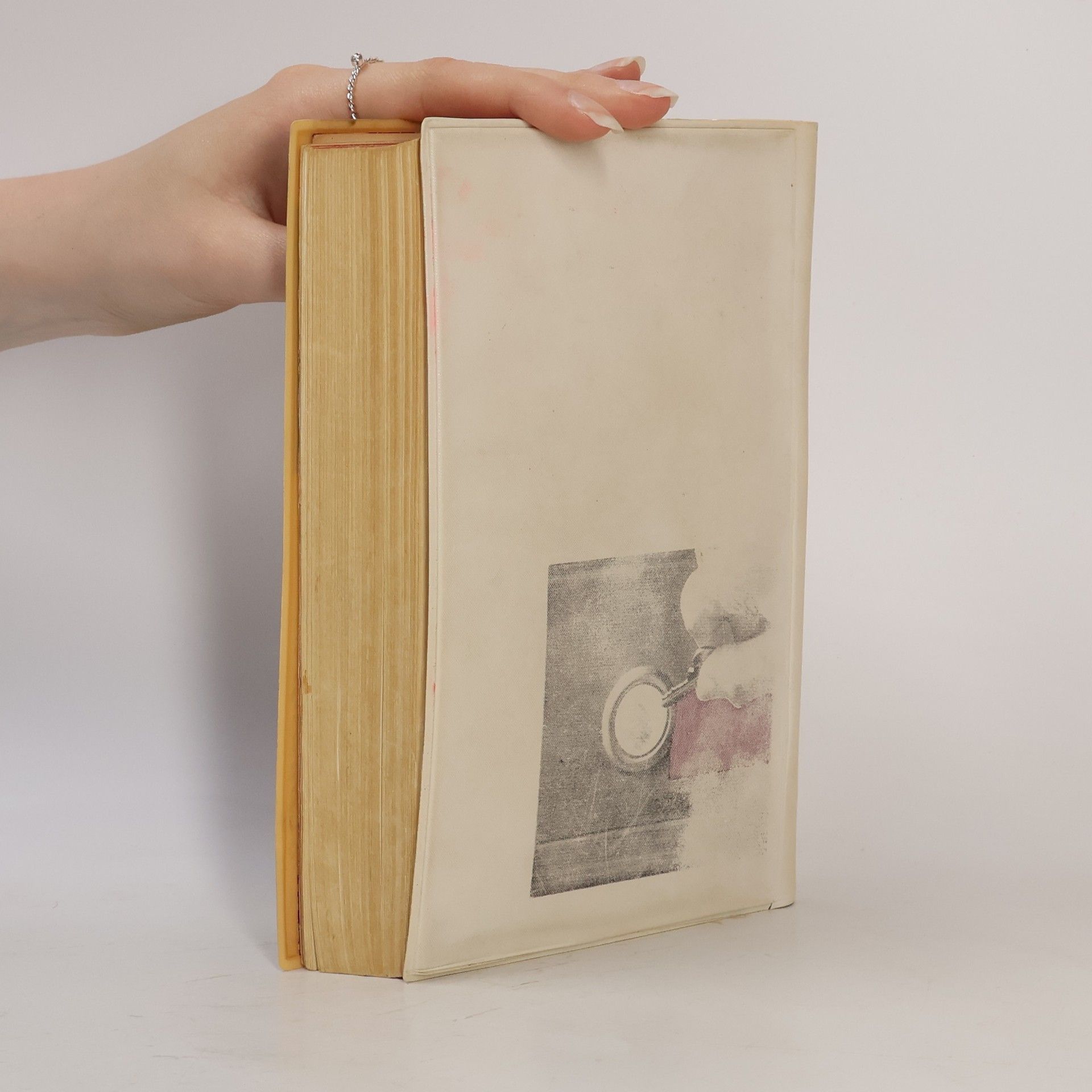 Dashiell Hammett Tři krvavé historie