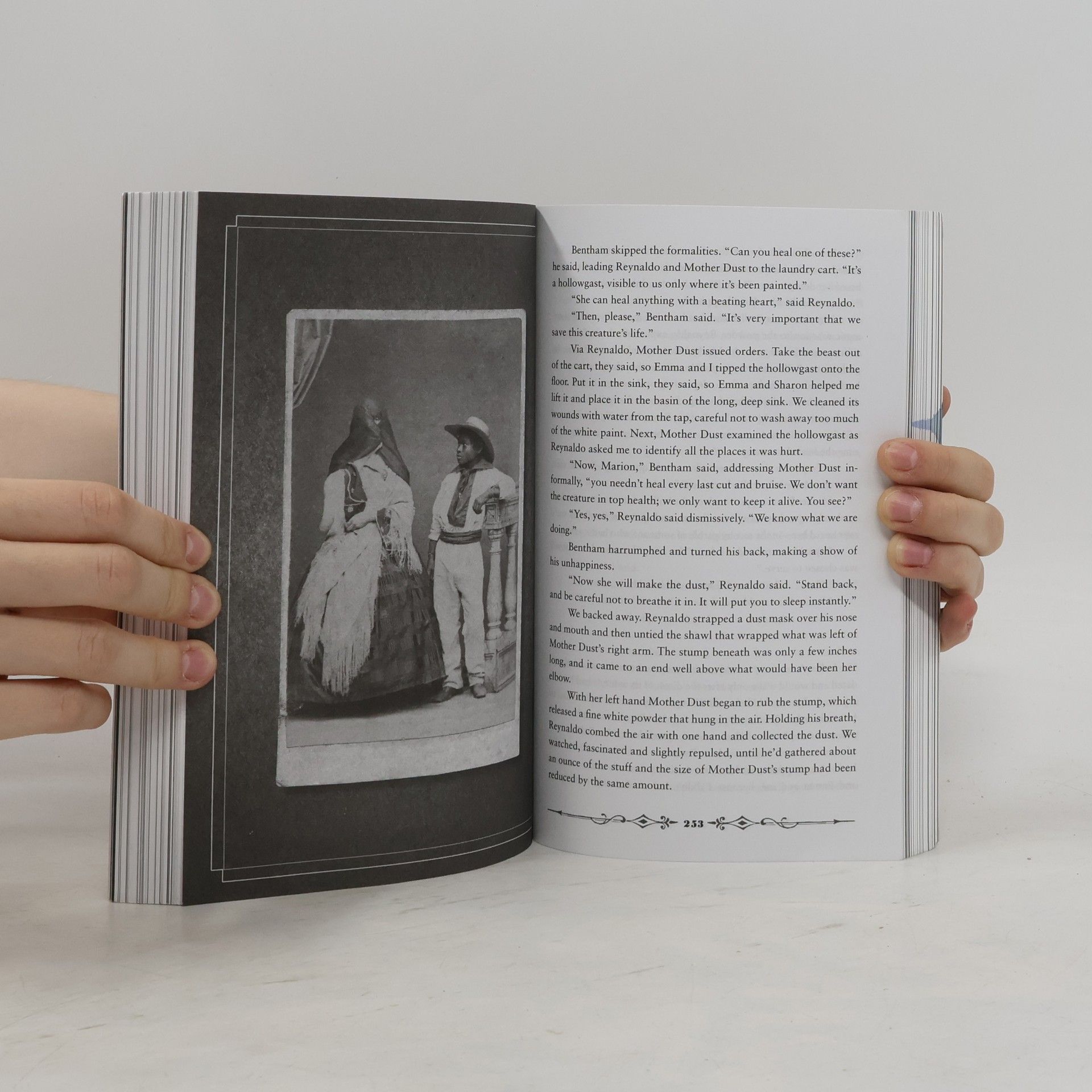 Ransom Riggs Library of Souls