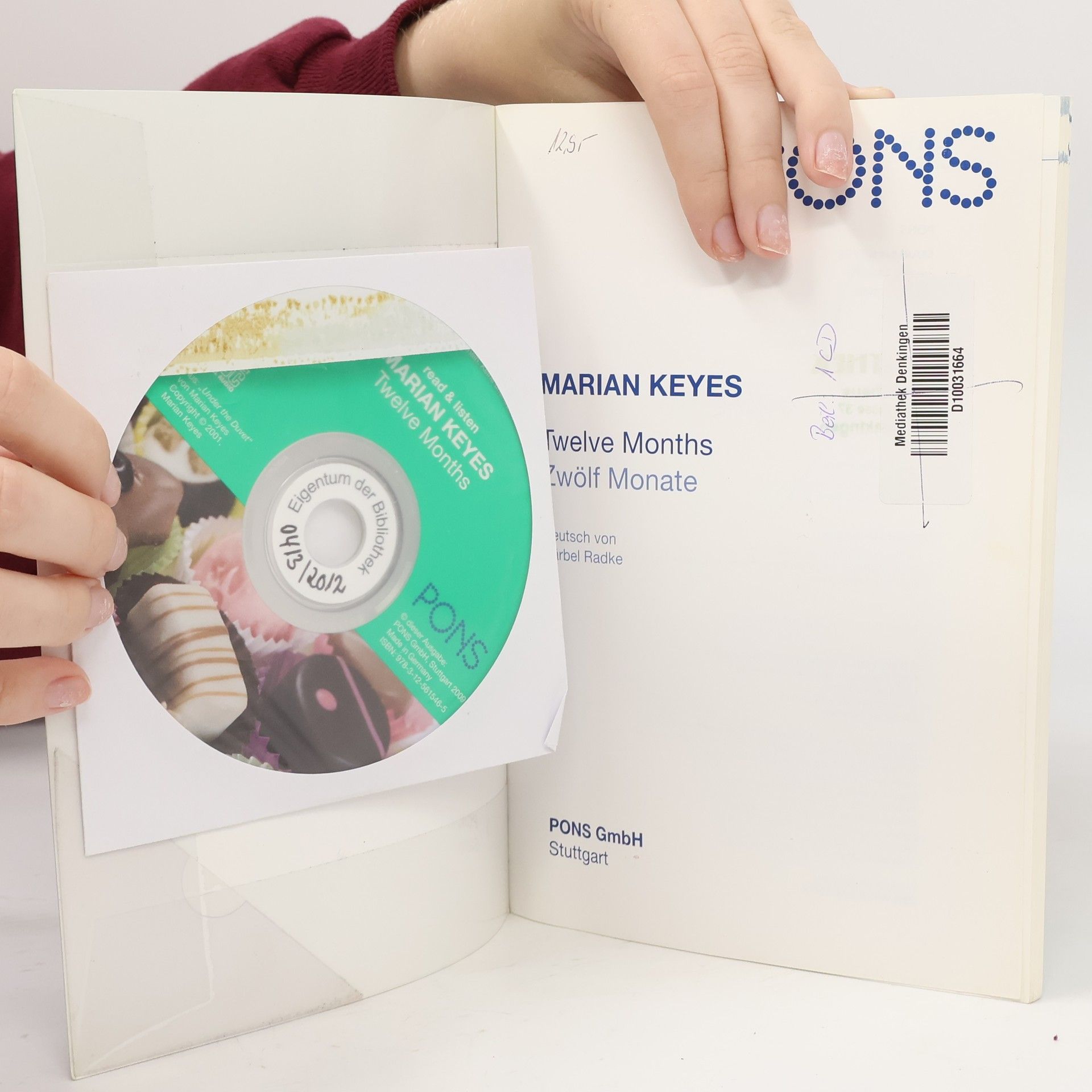 Marian Keyes Twelve Months: Bestseller-Autoren in der zweisprachigen Ausgabe von PONS. Plus Audio-CD mit dem Text in Originalsprache.