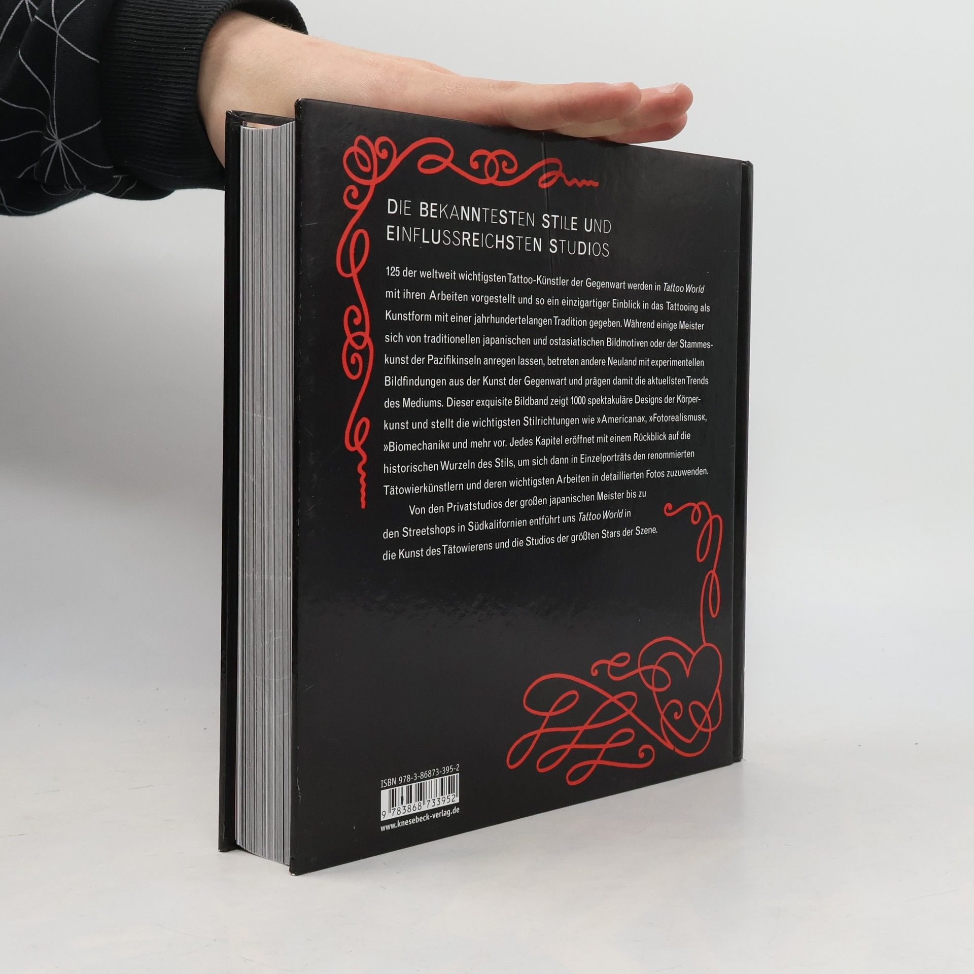 Marisa Kakoulas Tattoo World