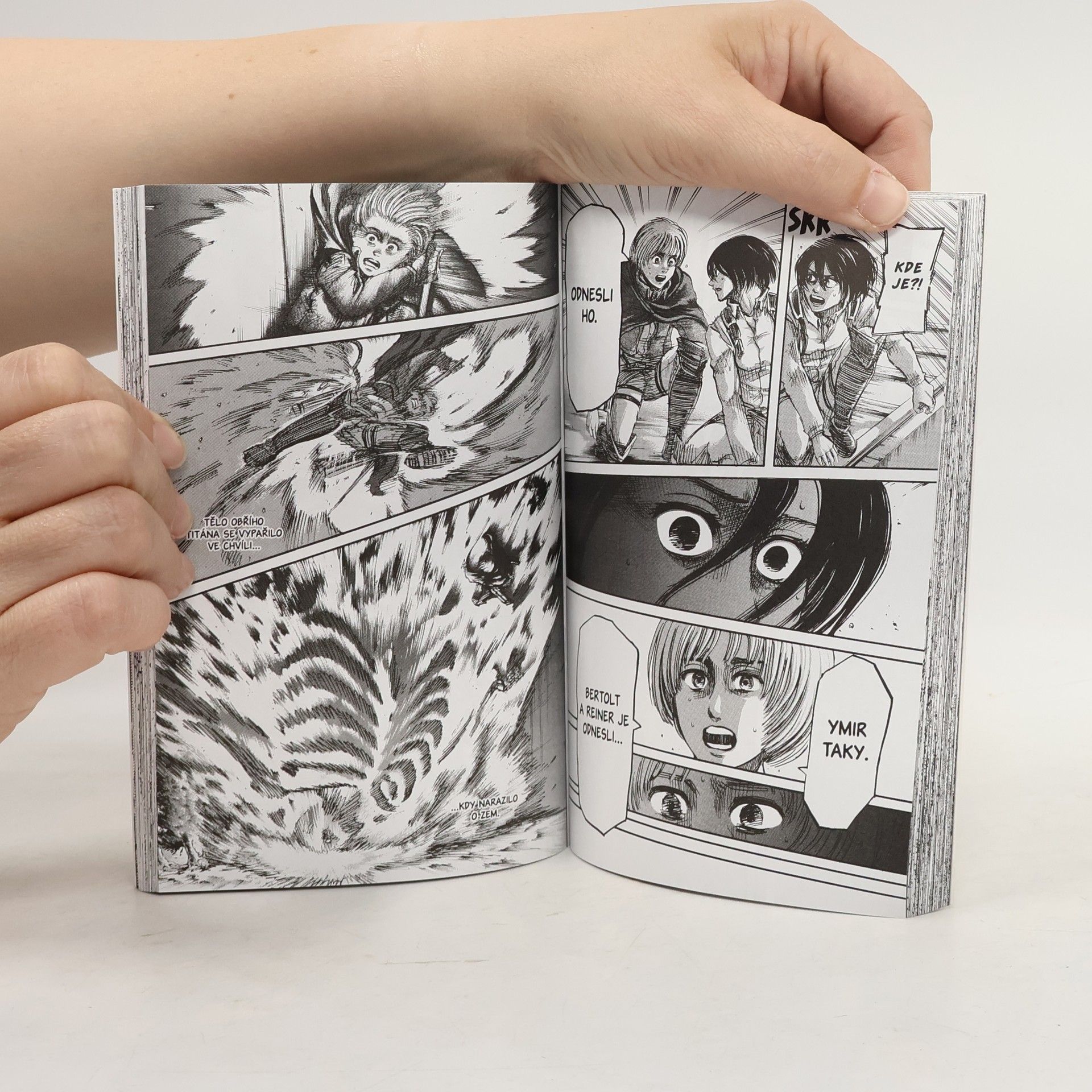 Hajime Isayama Útok titánů. 11