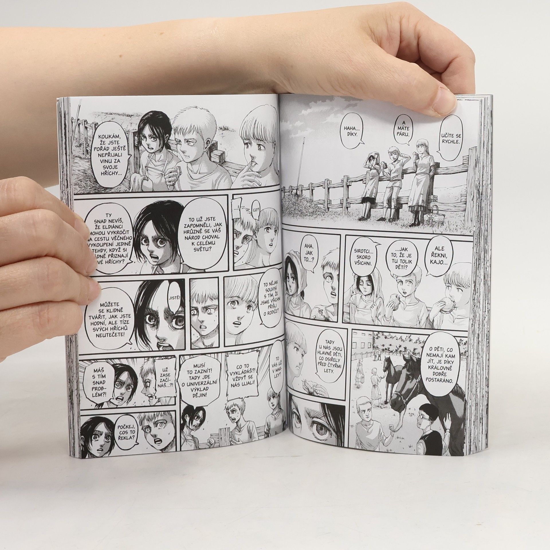 Hajime Isayama Útok titánů. 27