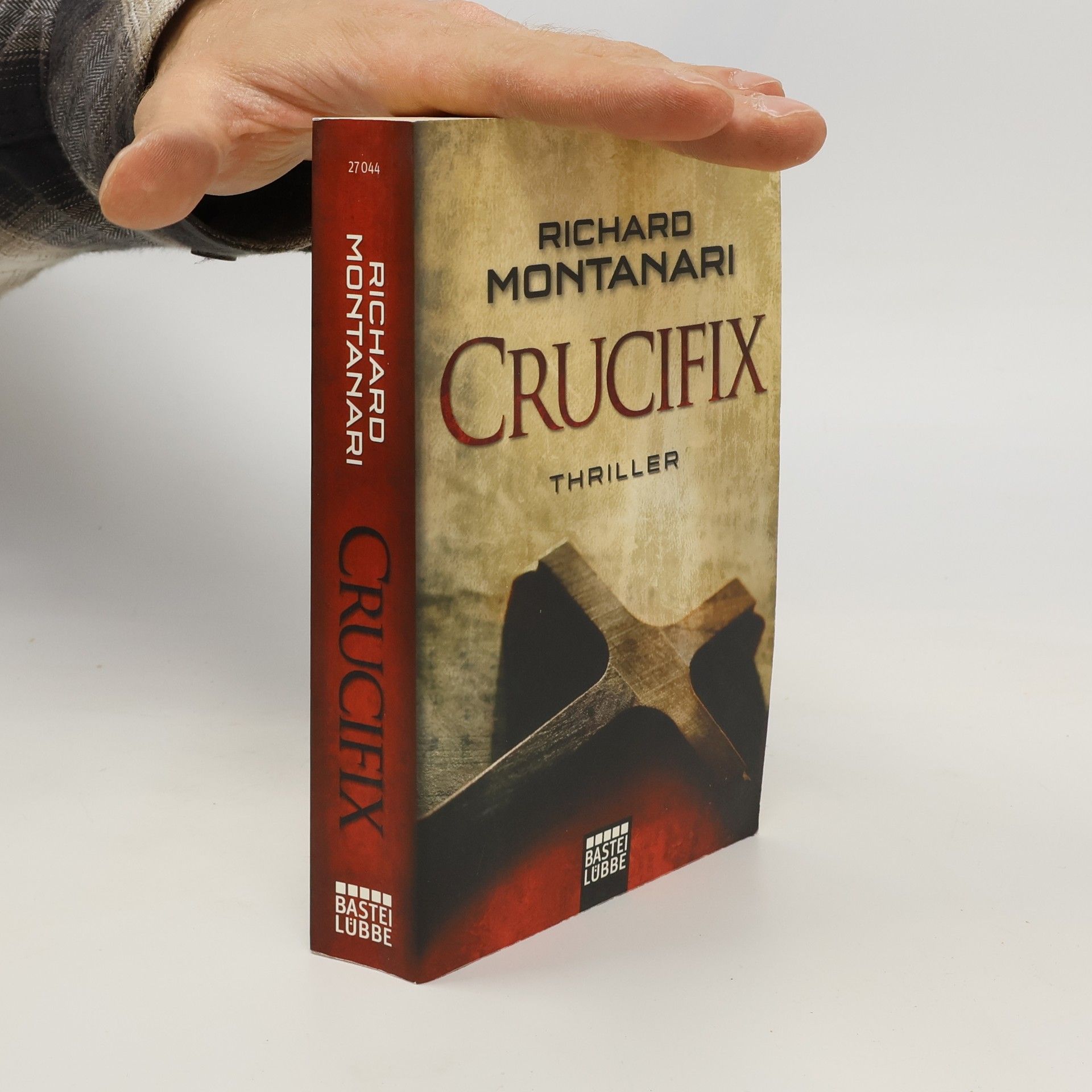 Richard Montanari Crucifix