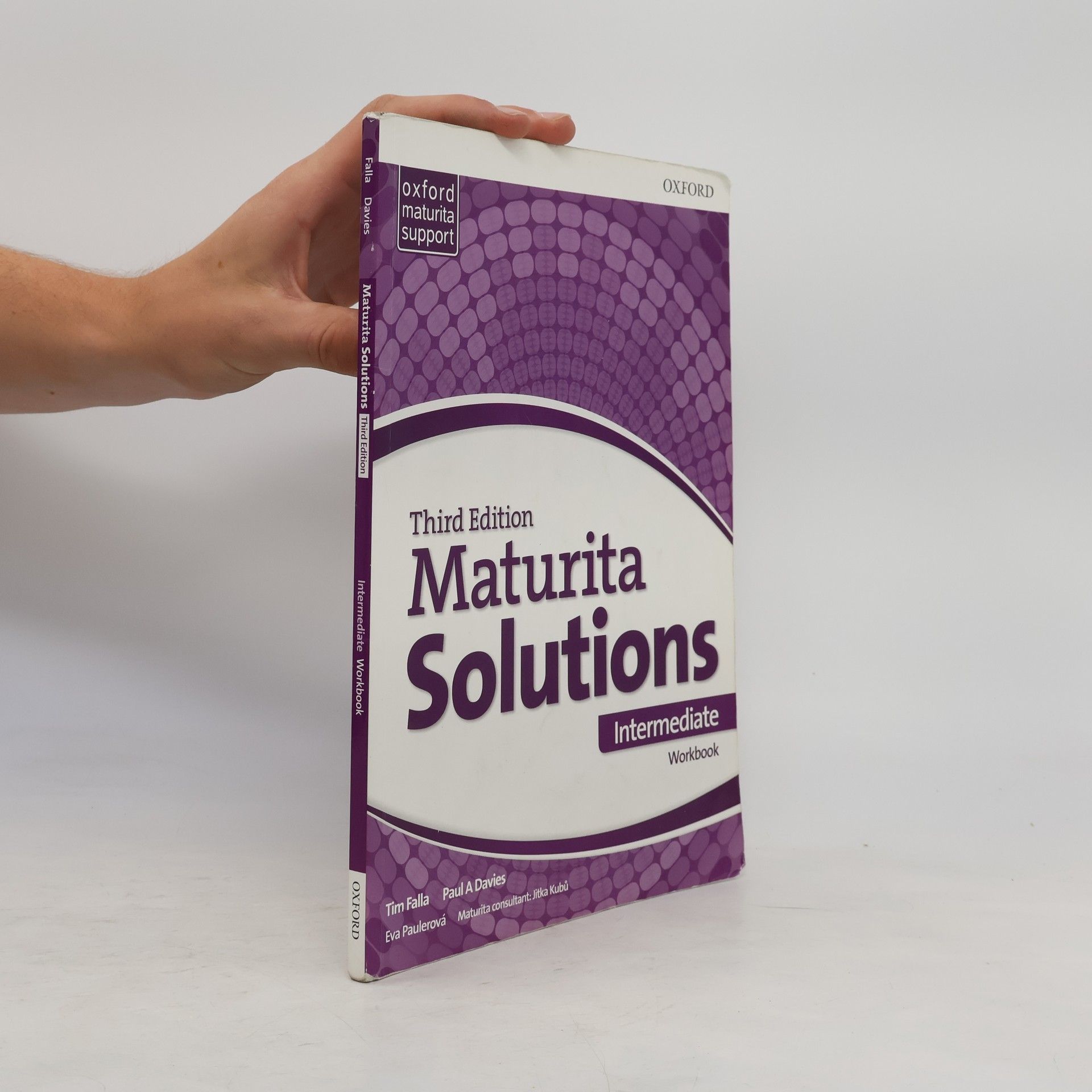 Paul A. Davies Maturita Solutions: Intermediate - Workbook