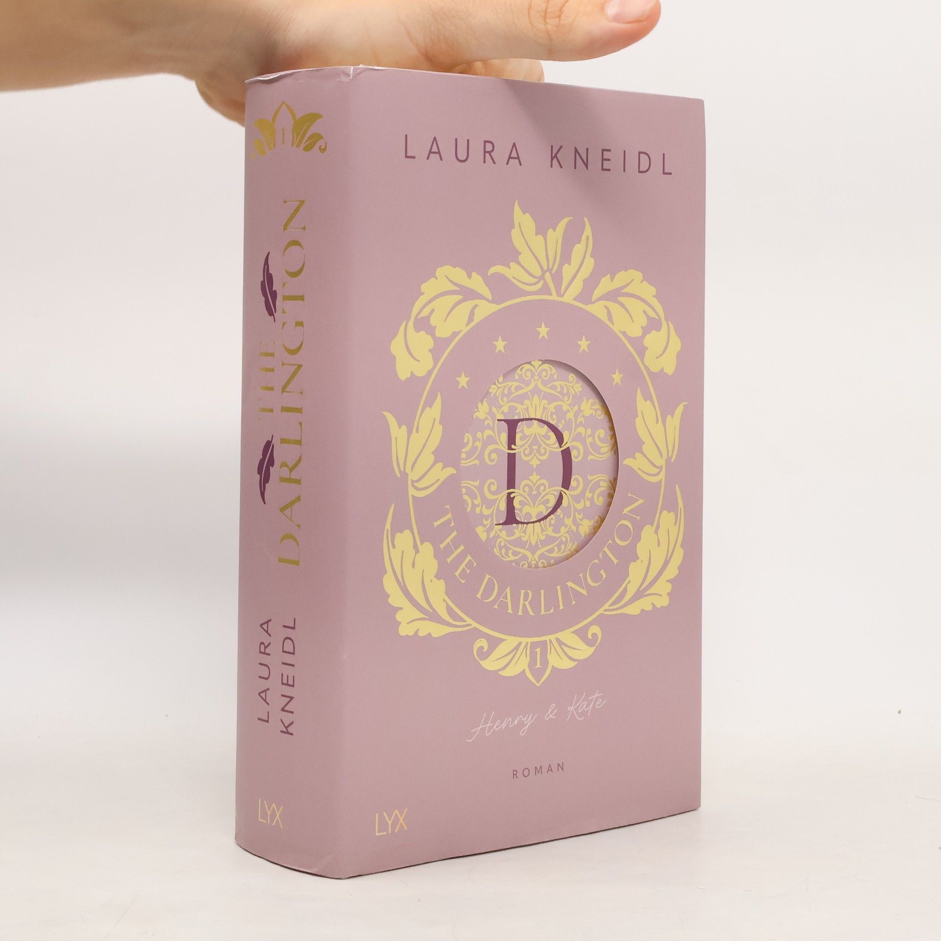 Laura Kneidl The Darlington