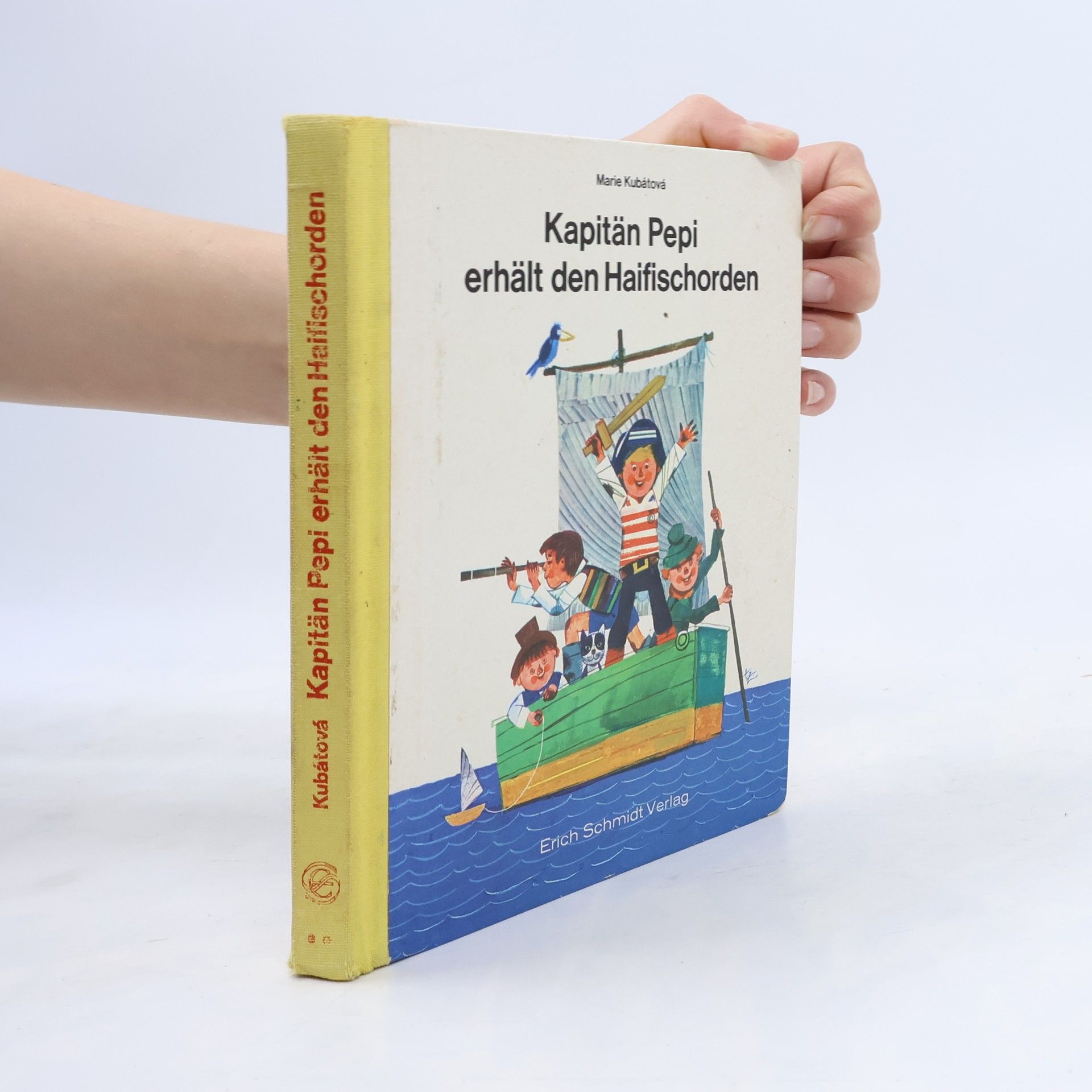 Marie Kubátová Kapitän Pepi erhält den Haifischorden
