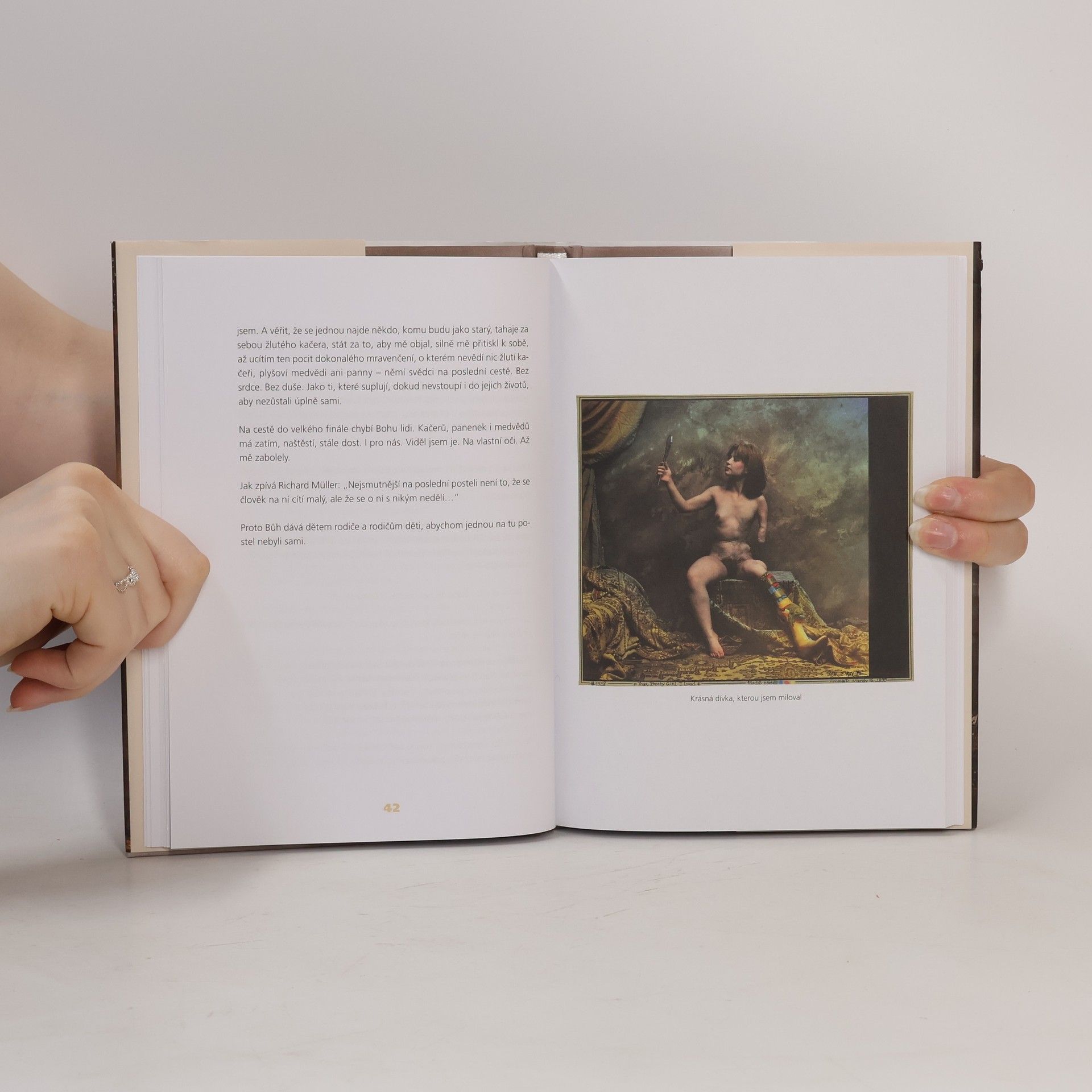 Karol Lovaš Jan Saudek: Mystik: Fotograf, kterého se dotkl Bůh