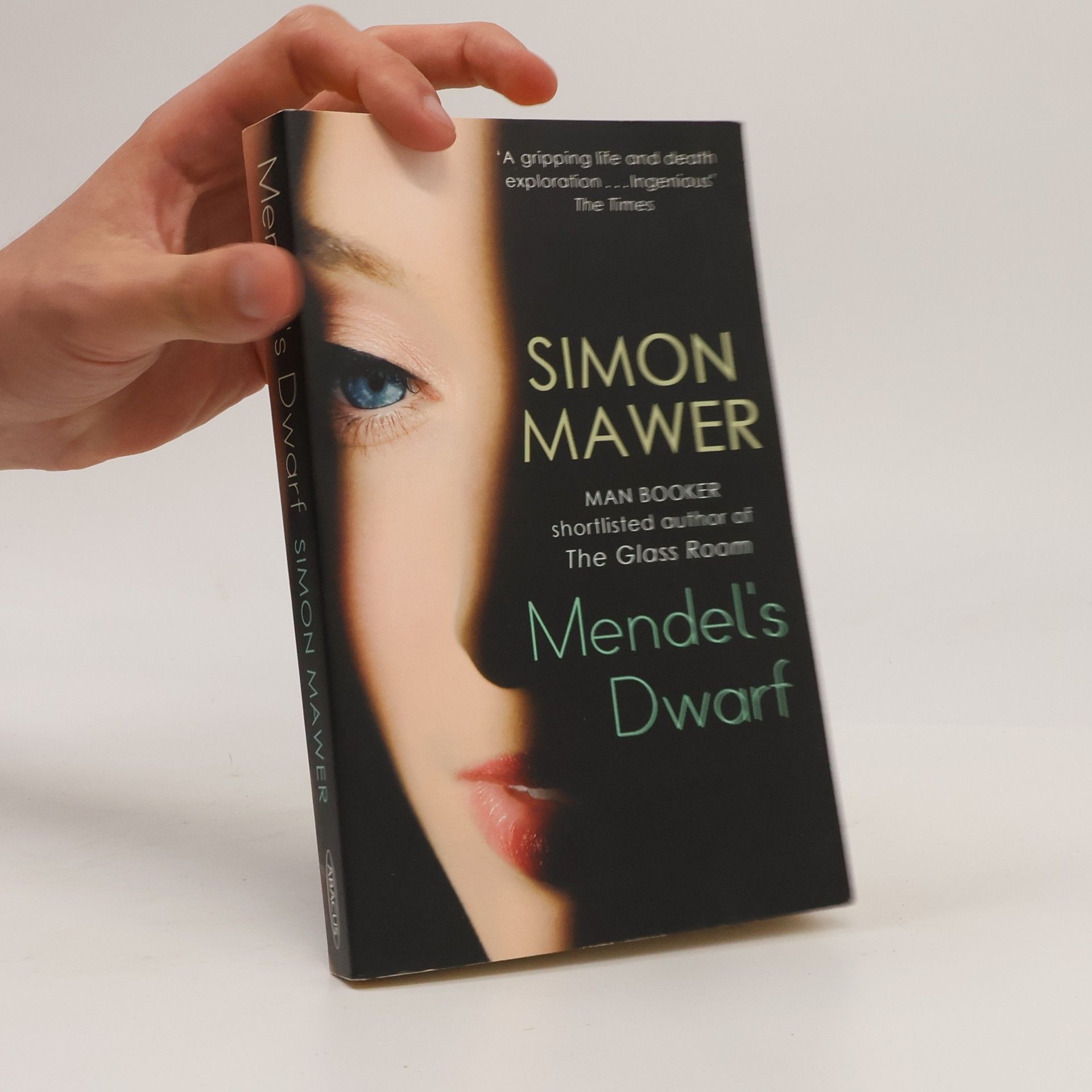 Simon Mawer Mendel' s dwarf
