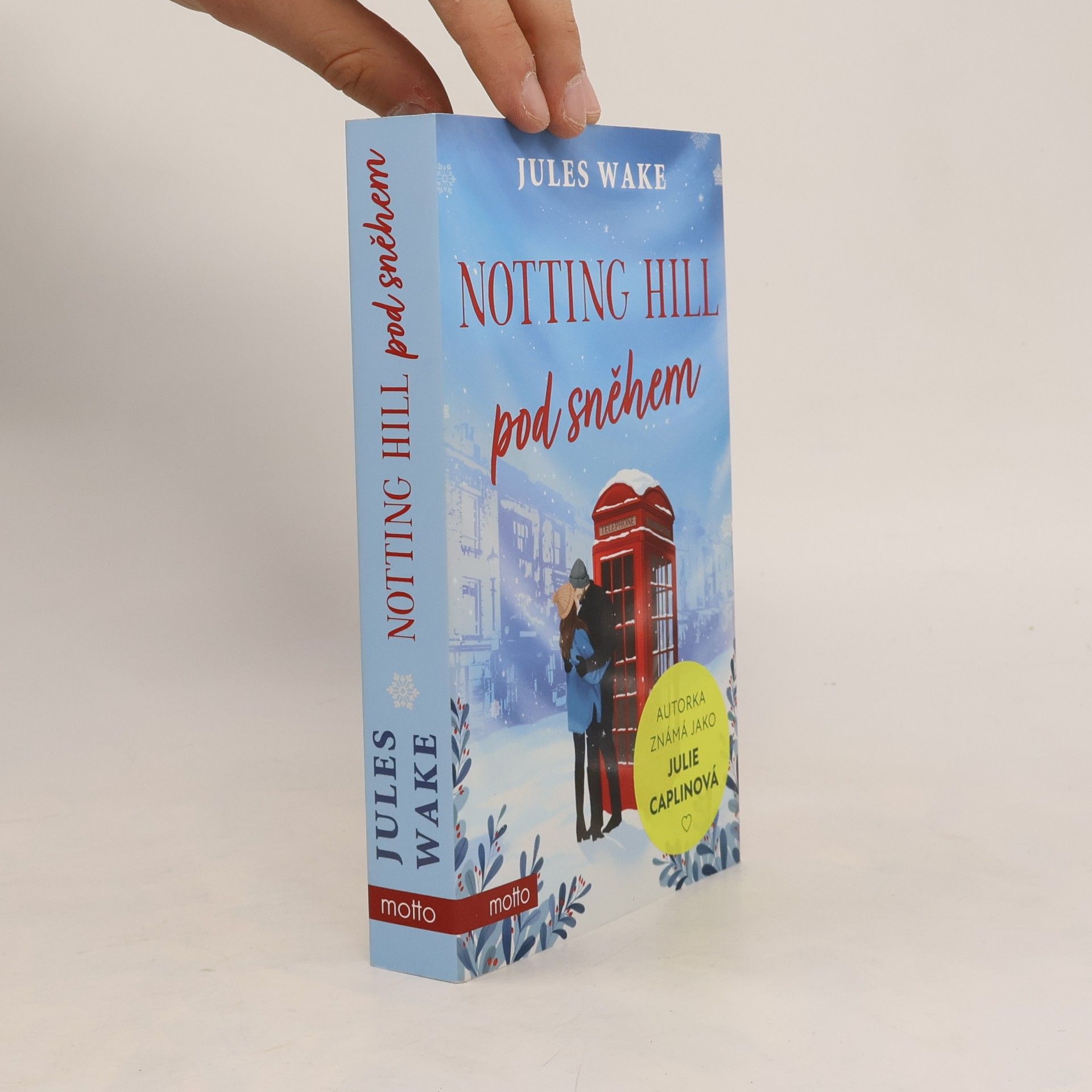 Julie Caplinová Notting Hill pod sněhem