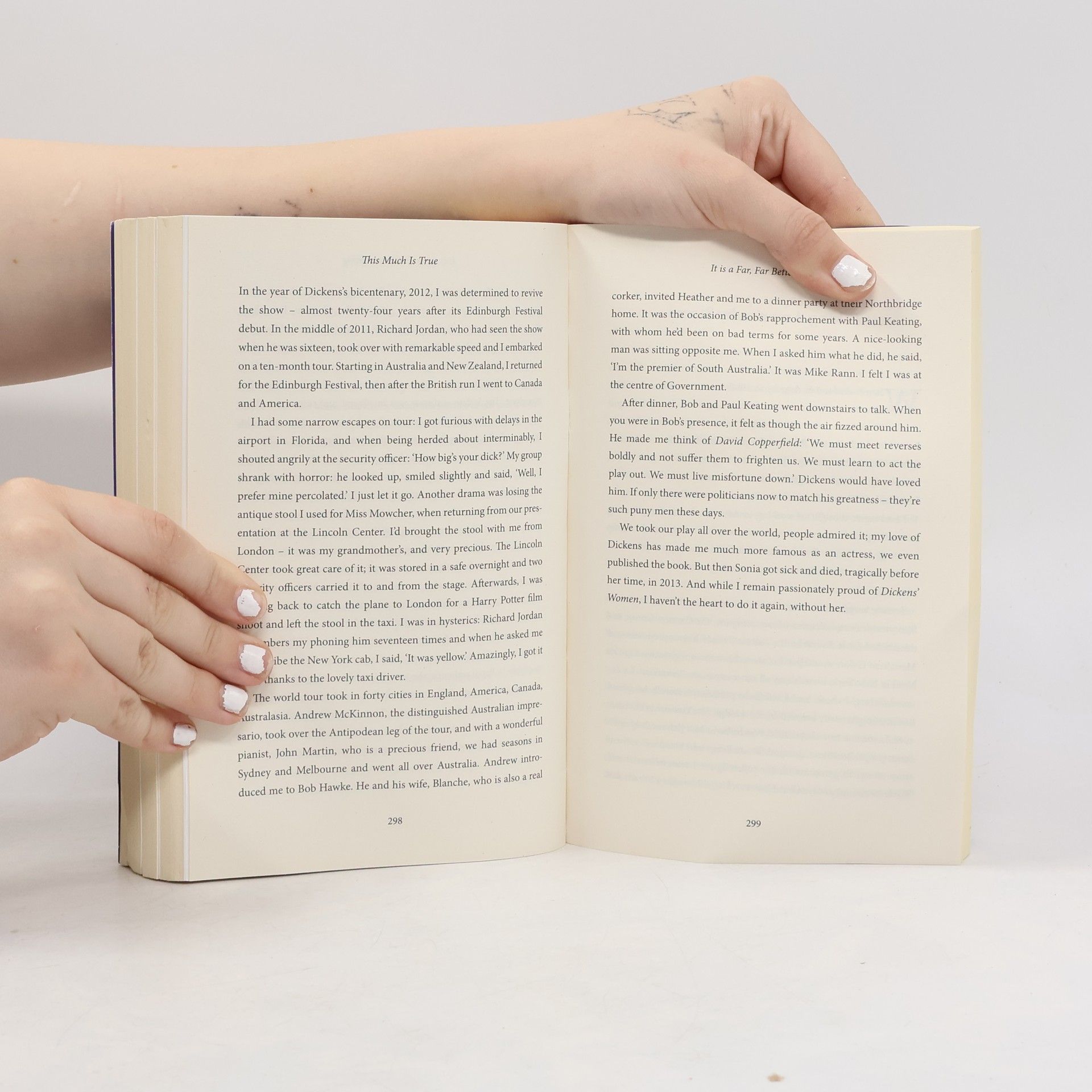 Autores varios This Much Is True