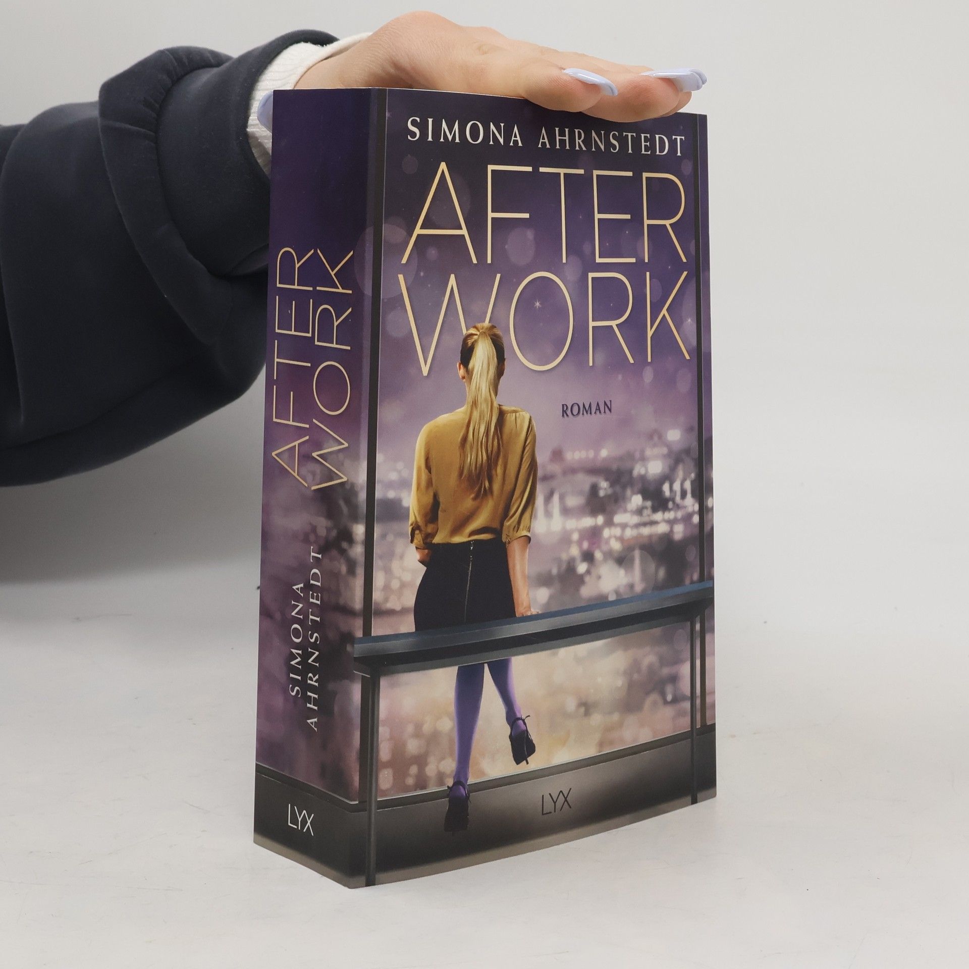 Simona Ahrnstedt After work