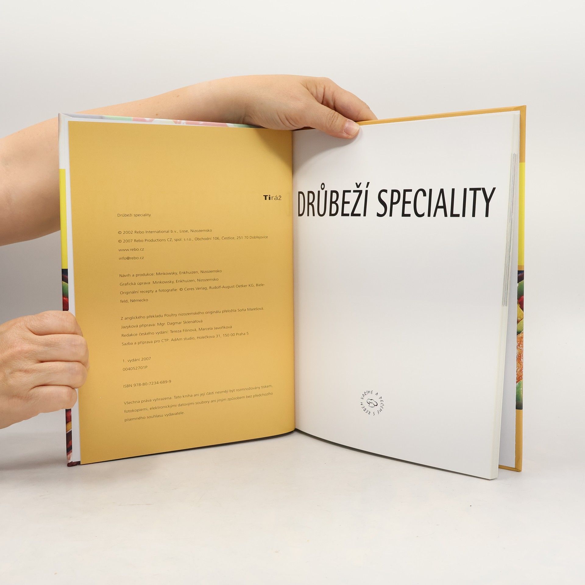 Various authors Vaříme a pečeme s vtipem a fantazií. Speciální edice